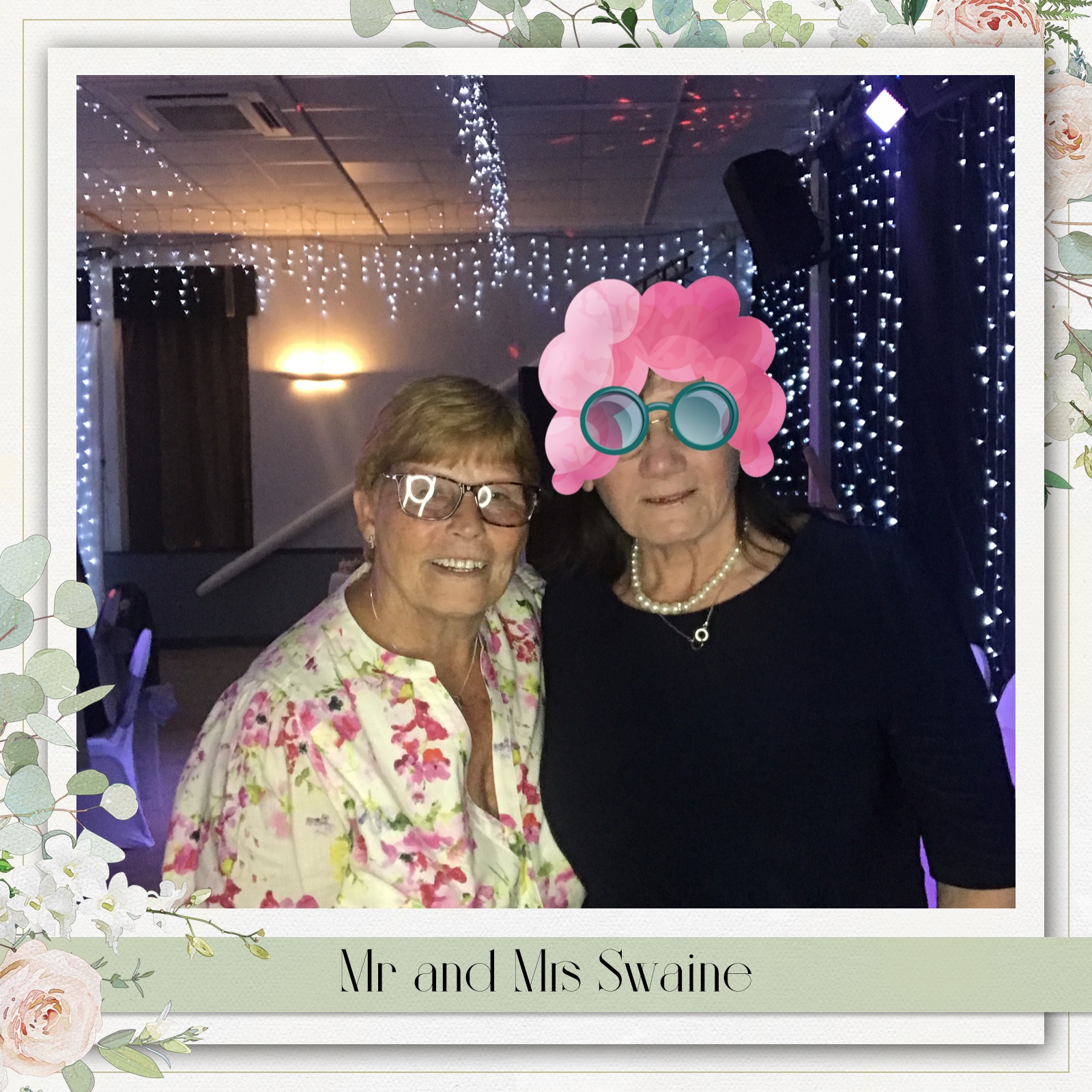 Mr and Mrs Swaine | View more photos from the event at gallery.blissbooth.co.uk/u/BlissBooth/Mr-and-Mrs-Swaine