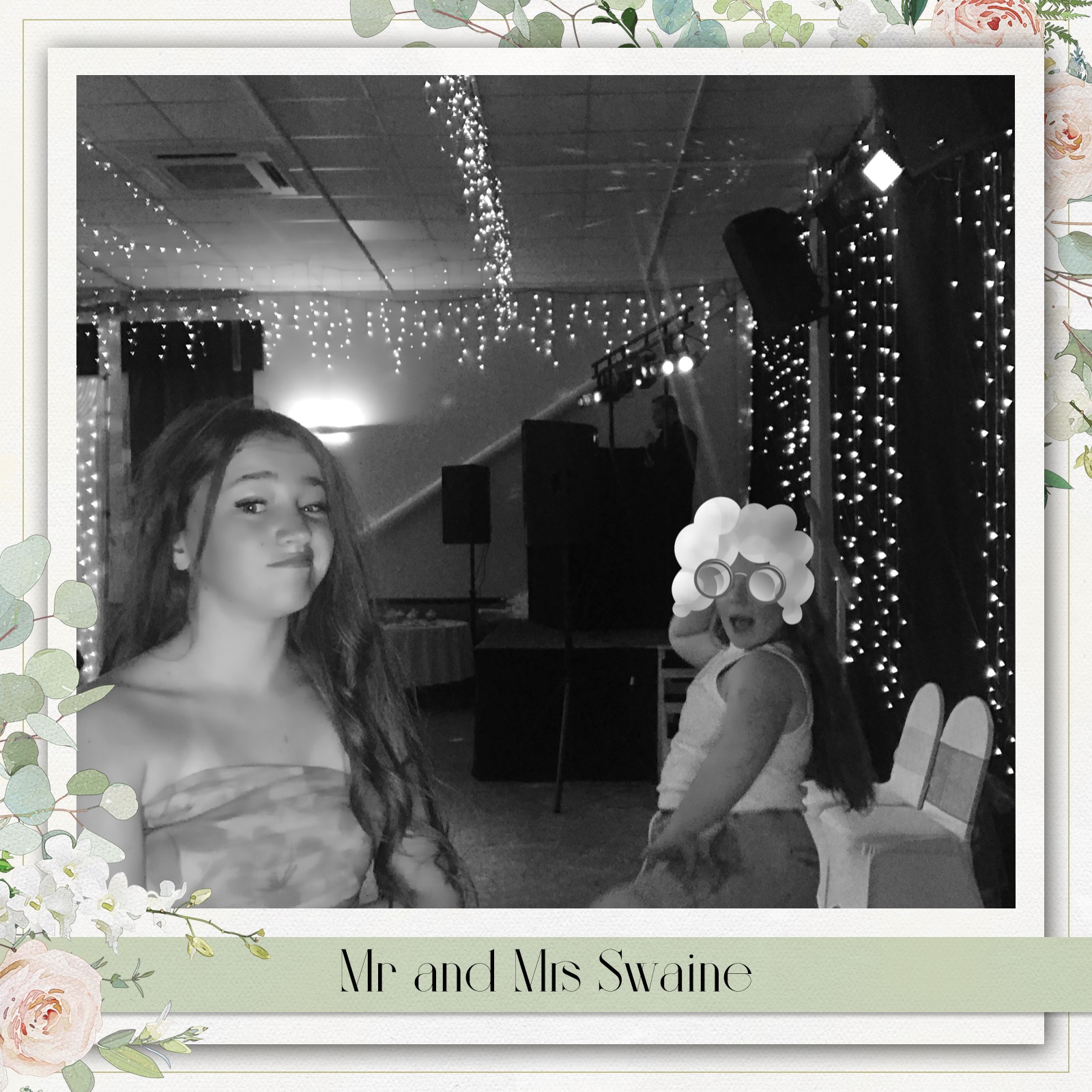 Mr and Mrs Swaine | View more photos from the event at gallery.blissbooth.co.uk/u/BlissBooth/Mr-and-Mrs-Swaine