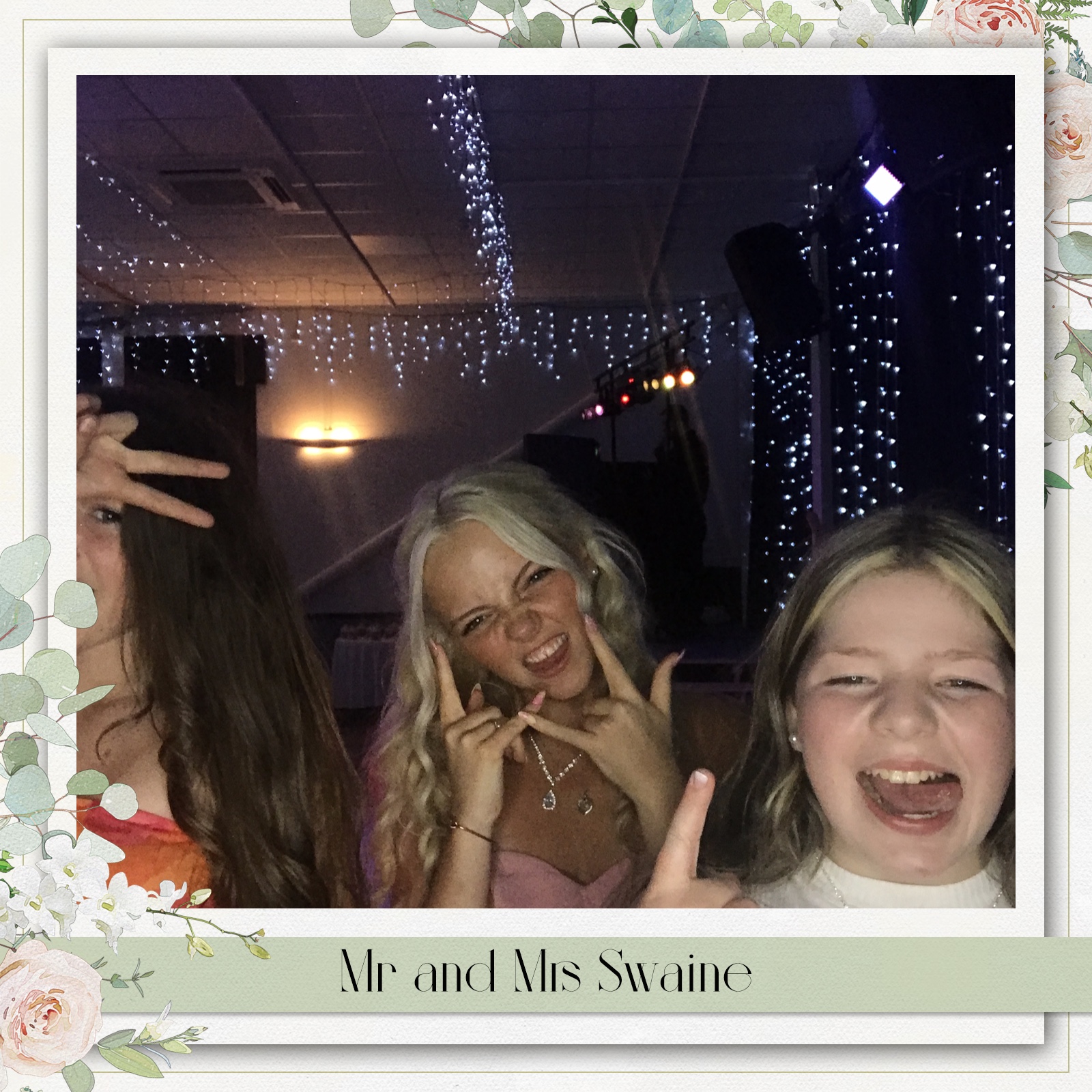 Mr and Mrs Swaine | View more photos from the event at gallery.blissbooth.co.uk/u/BlissBooth/Mr-and-Mrs-Swaine