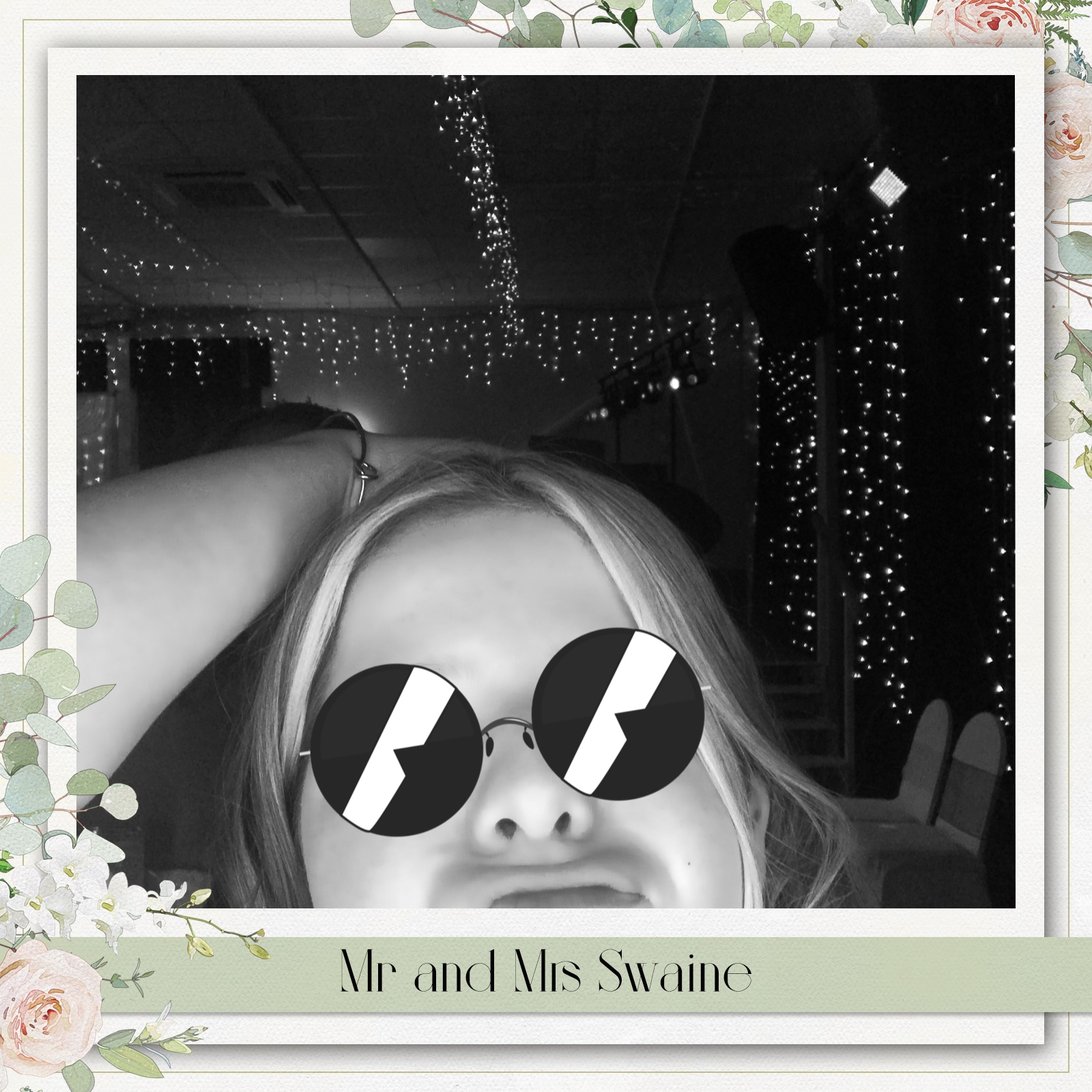 Mr and Mrs Swaine | View more photos from the event at gallery.blissbooth.co.uk/u/BlissBooth/Mr-and-Mrs-Swaine