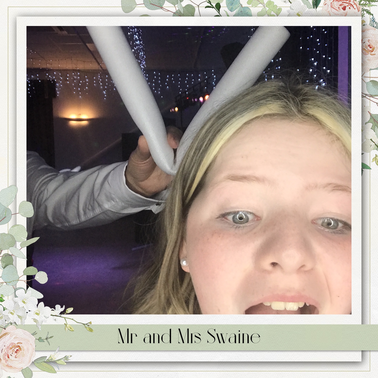 Mr and Mrs Swaine | View more photos from the event at gallery.blissbooth.co.uk/u/BlissBooth/Mr-and-Mrs-Swaine