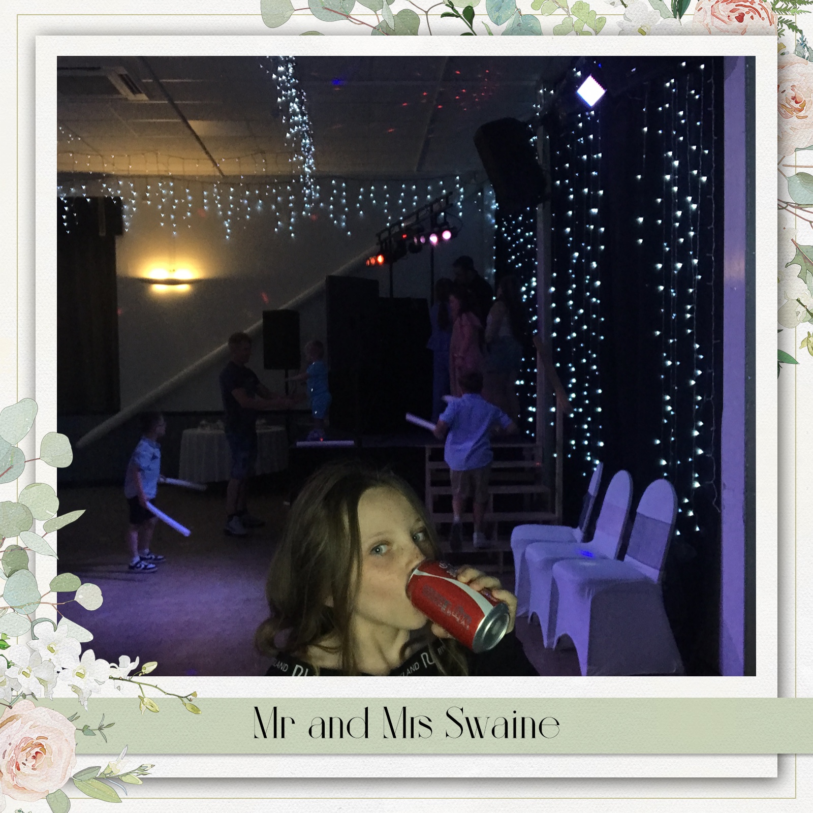 Mr and Mrs Swaine | View more photos from the event at gallery.blissbooth.co.uk/u/BlissBooth/Mr-and-Mrs-Swaine