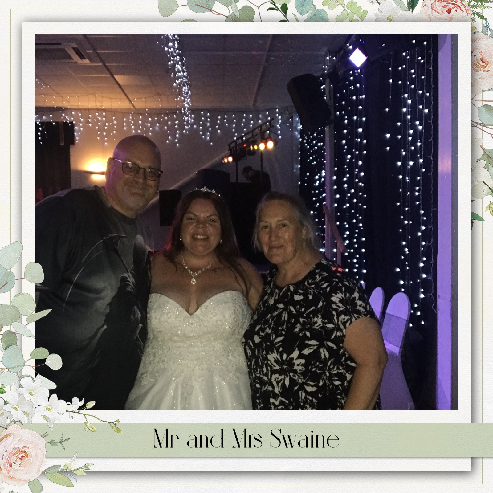 Mr and Mrs Swaine | View more photos from the event at gallery.blissbooth.co.uk/u/BlissBooth/Mr-and-Mrs-Swaine