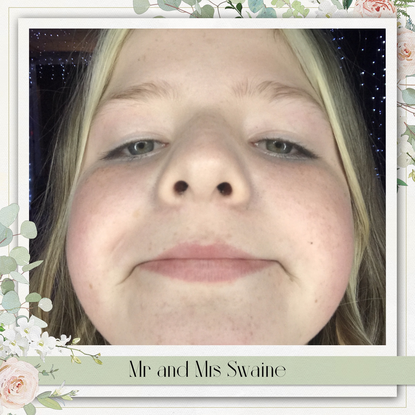 Mr and Mrs Swaine | View more photos from the event at gallery.blissbooth.co.uk/u/BlissBooth/Mr-and-Mrs-Swaine