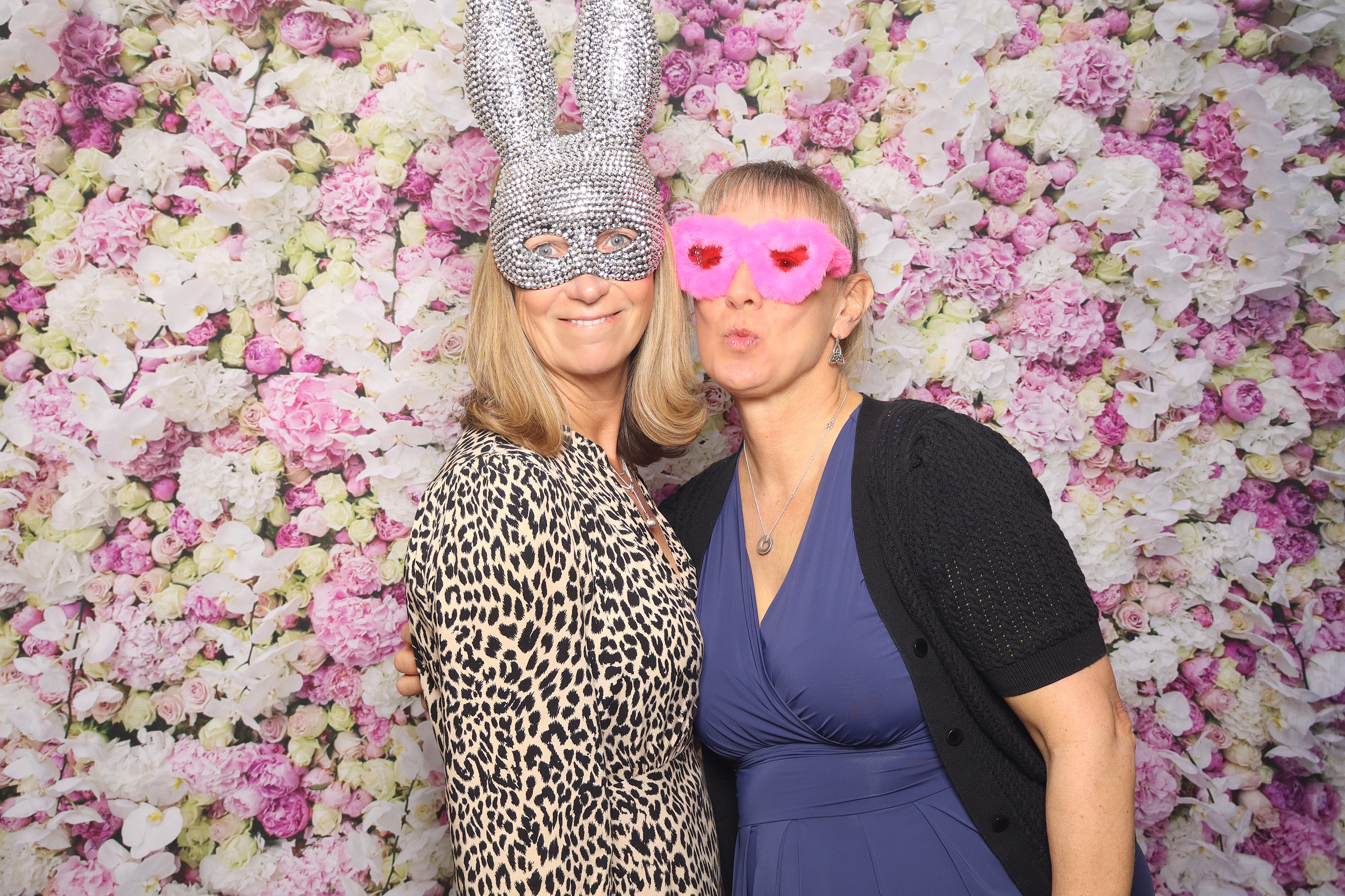 Becky and Kevin | View more photos from the event at gallery.blissbooth.co.uk/u/BlissBooth/Becky-and-Kevin