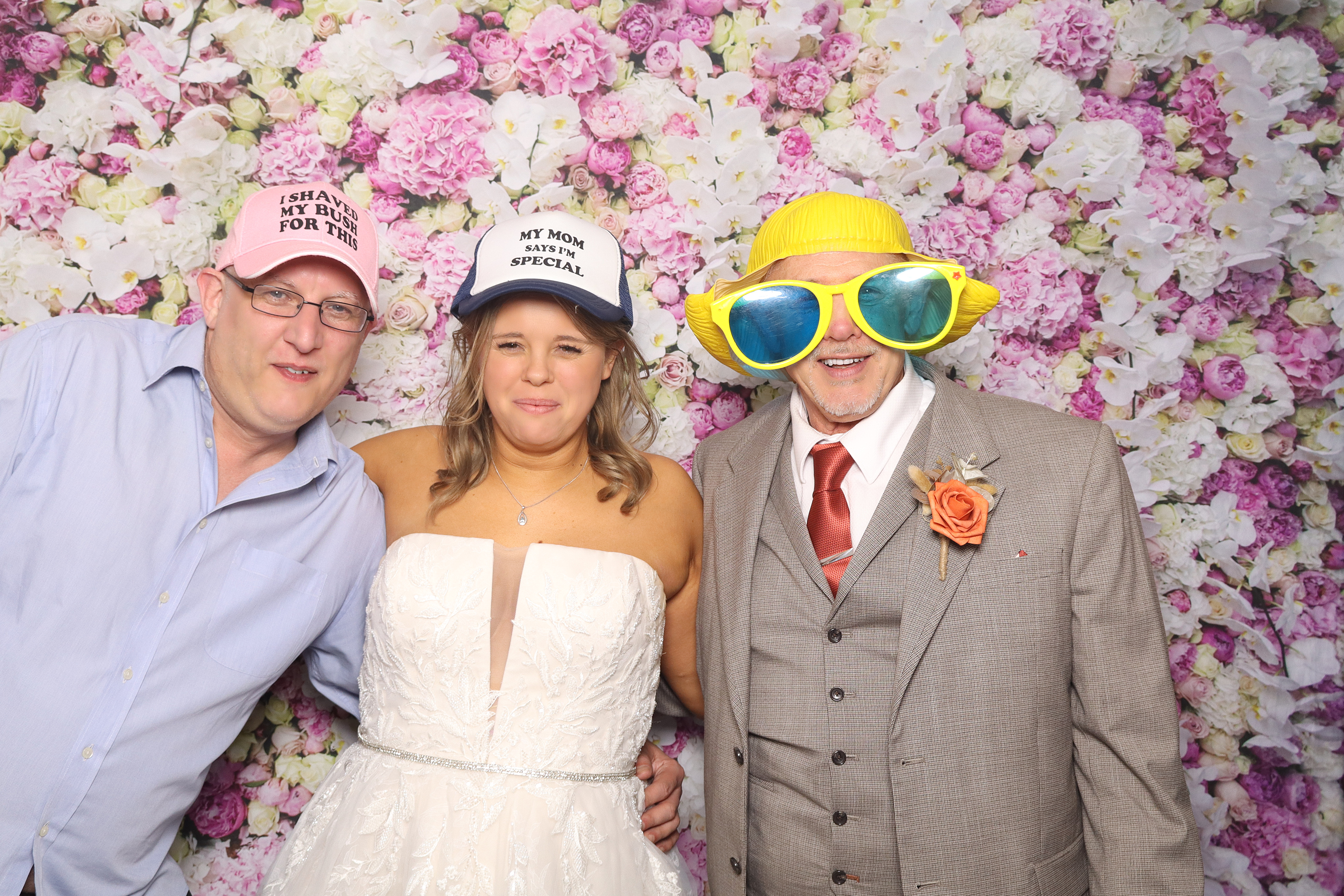 Becky and Kevin | View more photos from the event at gallery.blissbooth.co.uk/u/BlissBooth/Becky-and-Kevin