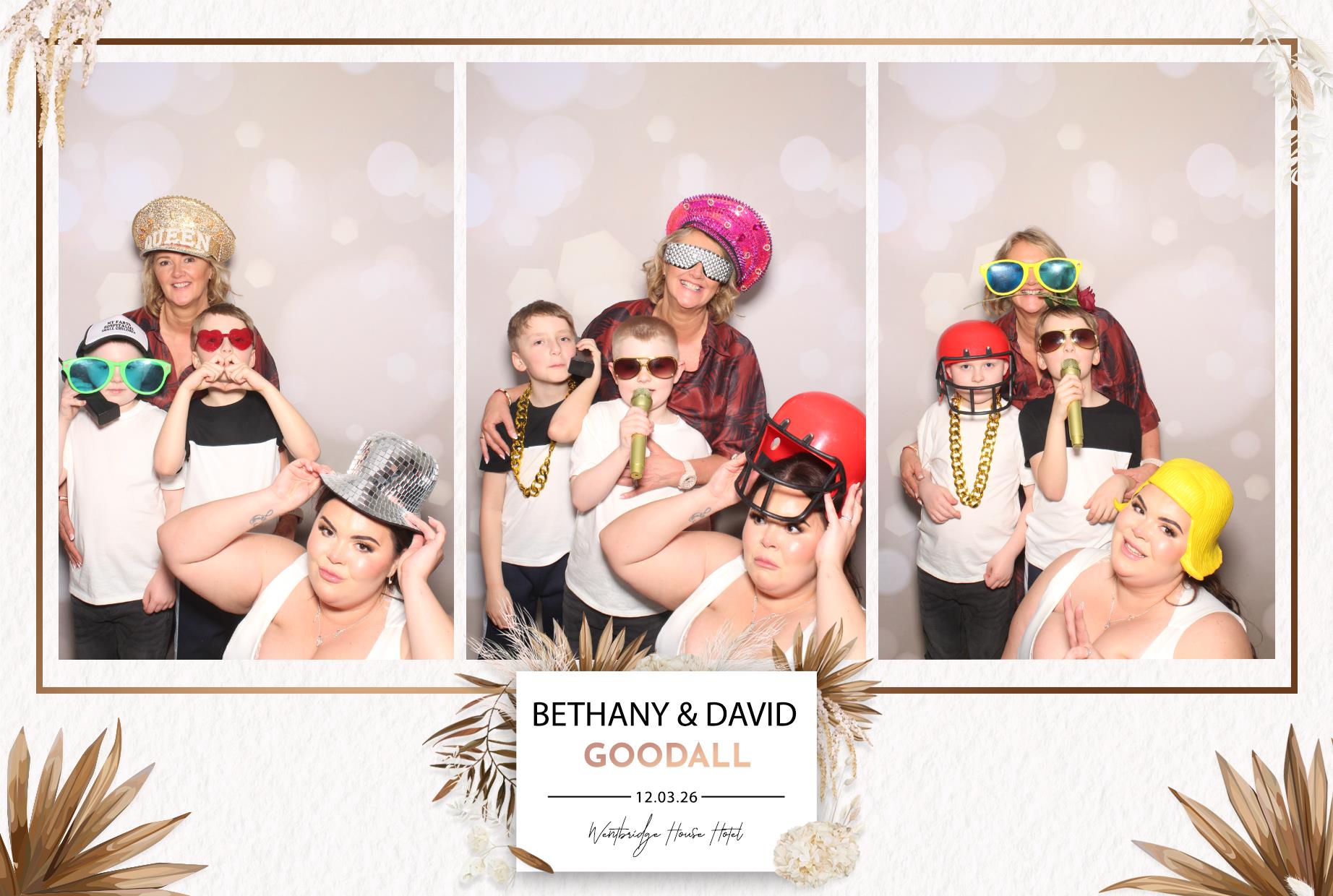 Bethany and David | View more photos from the event at gallery.blissbooth.co.uk/u/BlissBooth/Bethany-and-David