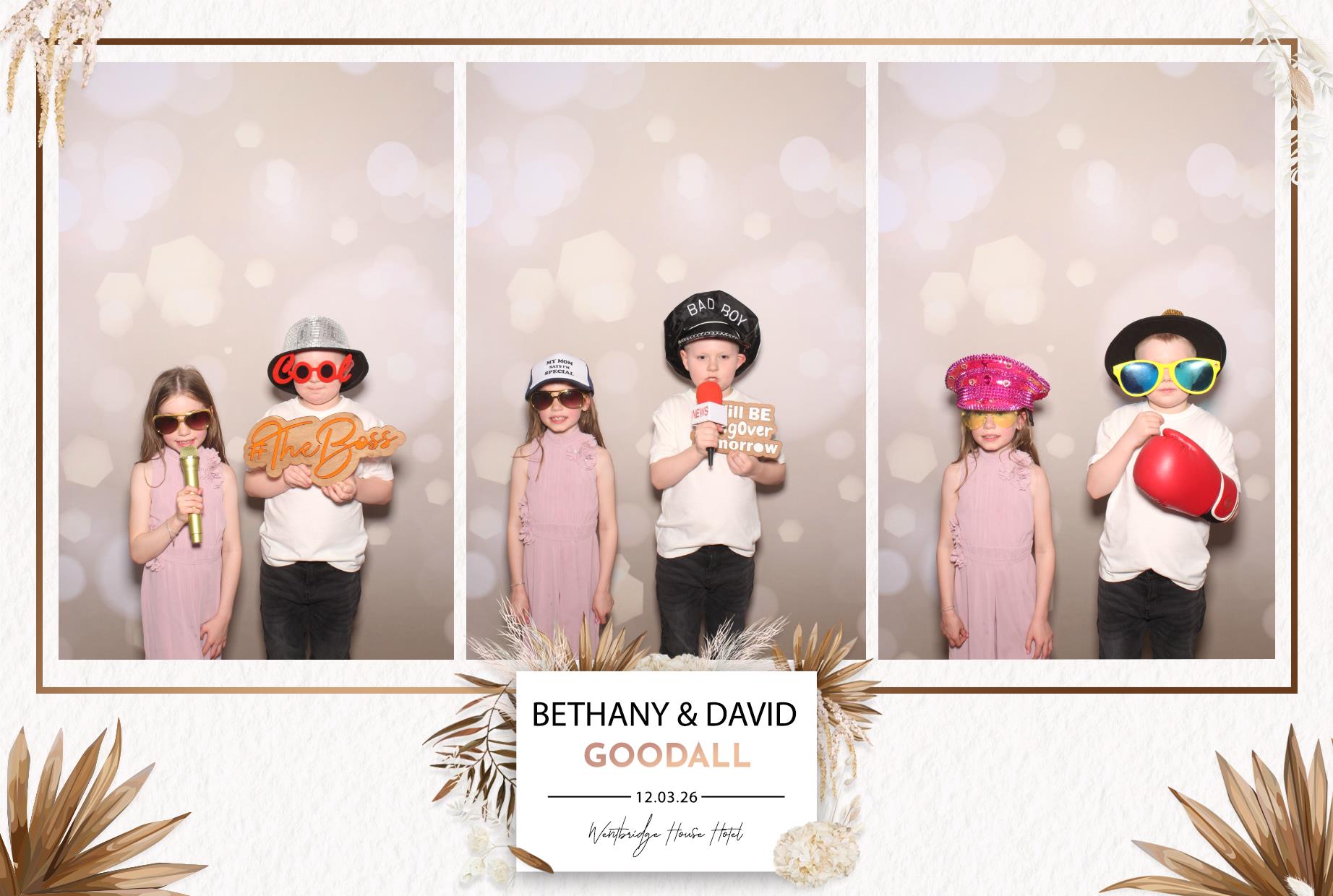 Bethany and David | View more photos from the event at gallery.blissbooth.co.uk/u/BlissBooth/Bethany-and-David