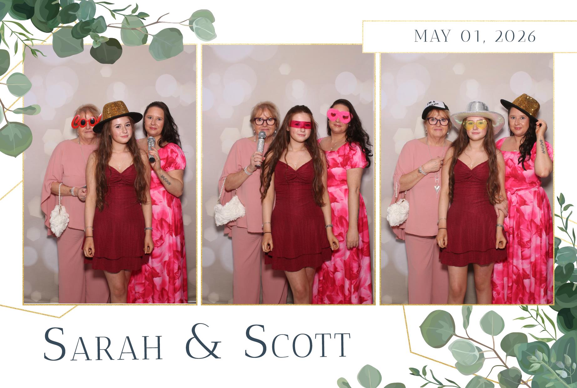 Sarah and Scott | View more photos from the event at gallery.blissbooth.co.uk/u/BlissBooth/Sarah-and-Scott