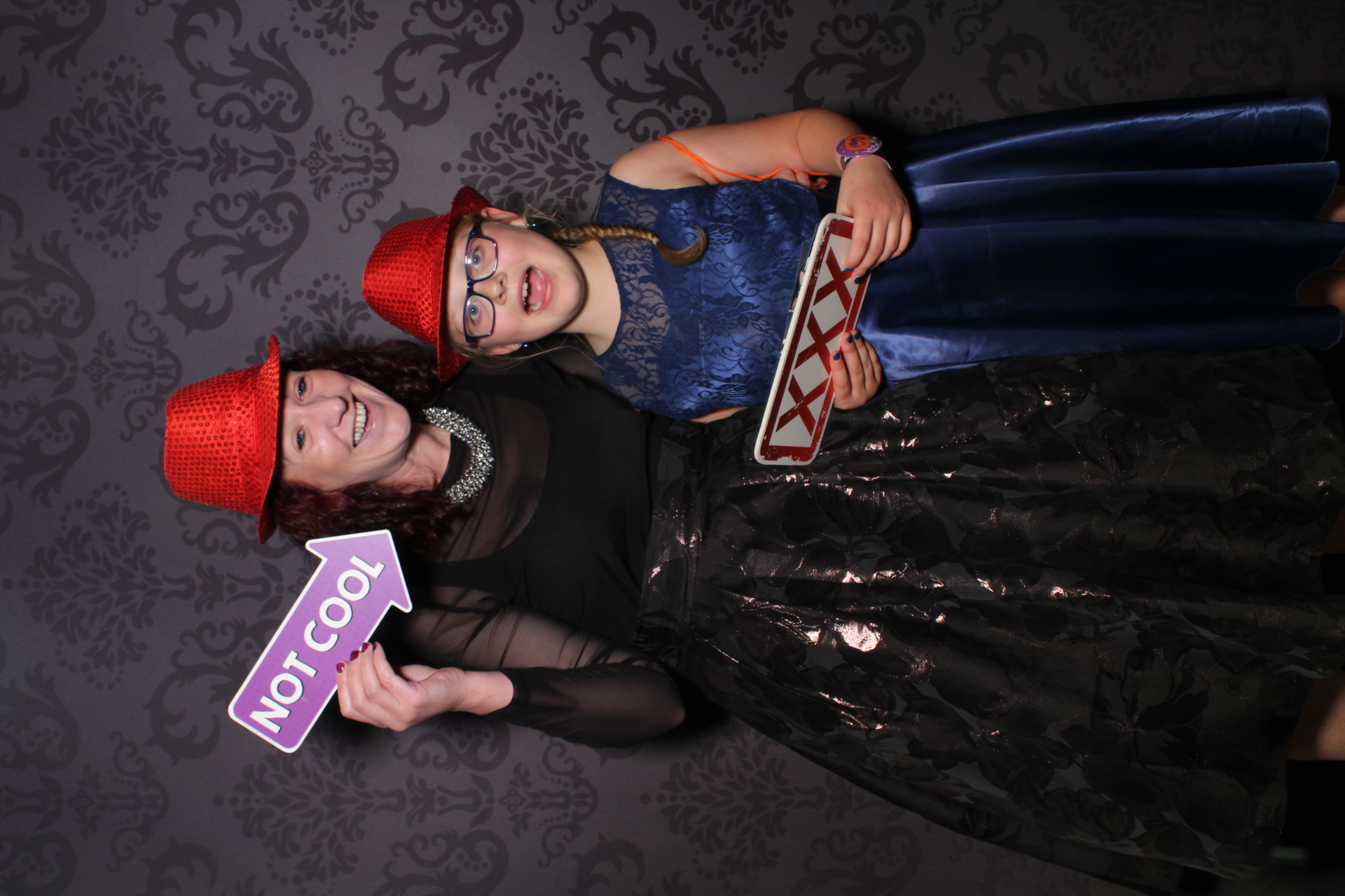 Alice and Frazer | View more photos from the event at gallery.boothtube.co.uk/u/BoothtubeLtd/Alice-and-Frazer