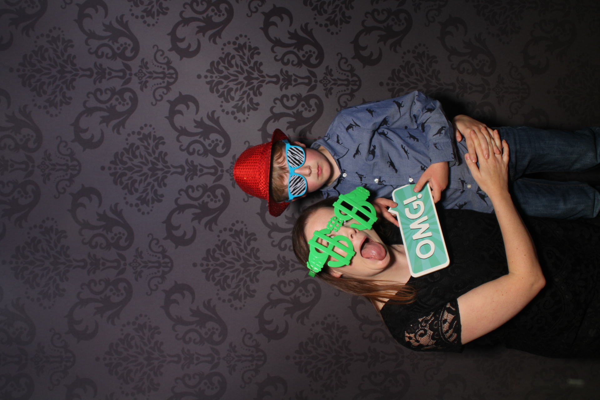 Alice and Frazer | View more photos from the event at gallery.boothtube.co.uk/u/BoothtubeLtd/Alice-and-Frazer