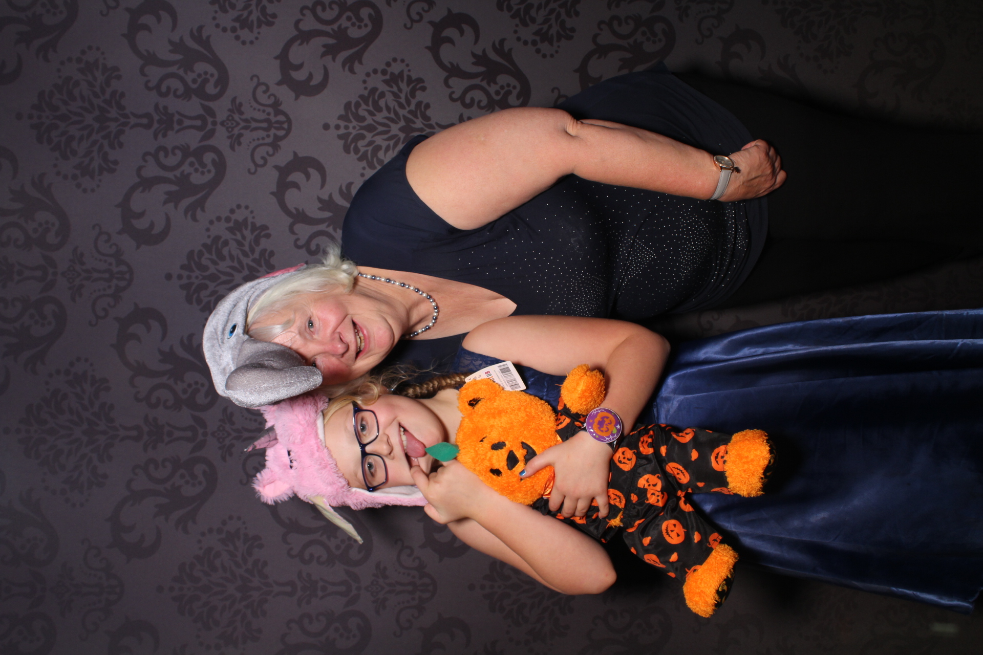 Alice and Frazer | View more photos from the event at gallery.boothtube.co.uk/u/BoothtubeLtd/Alice-and-Frazer