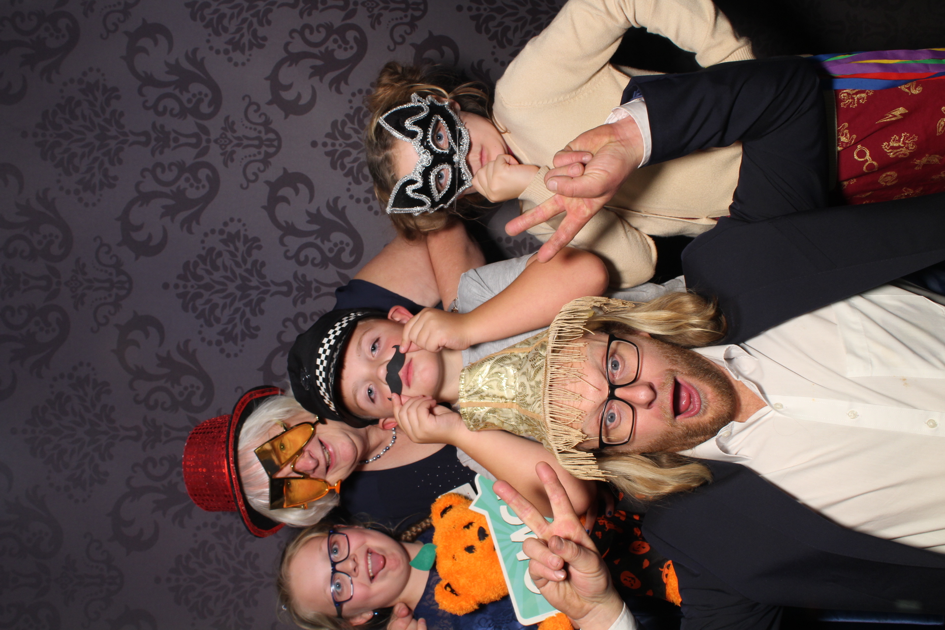 Alice and Frazer | View more photos from the event at gallery.boothtube.co.uk/u/BoothtubeLtd/Alice-and-Frazer