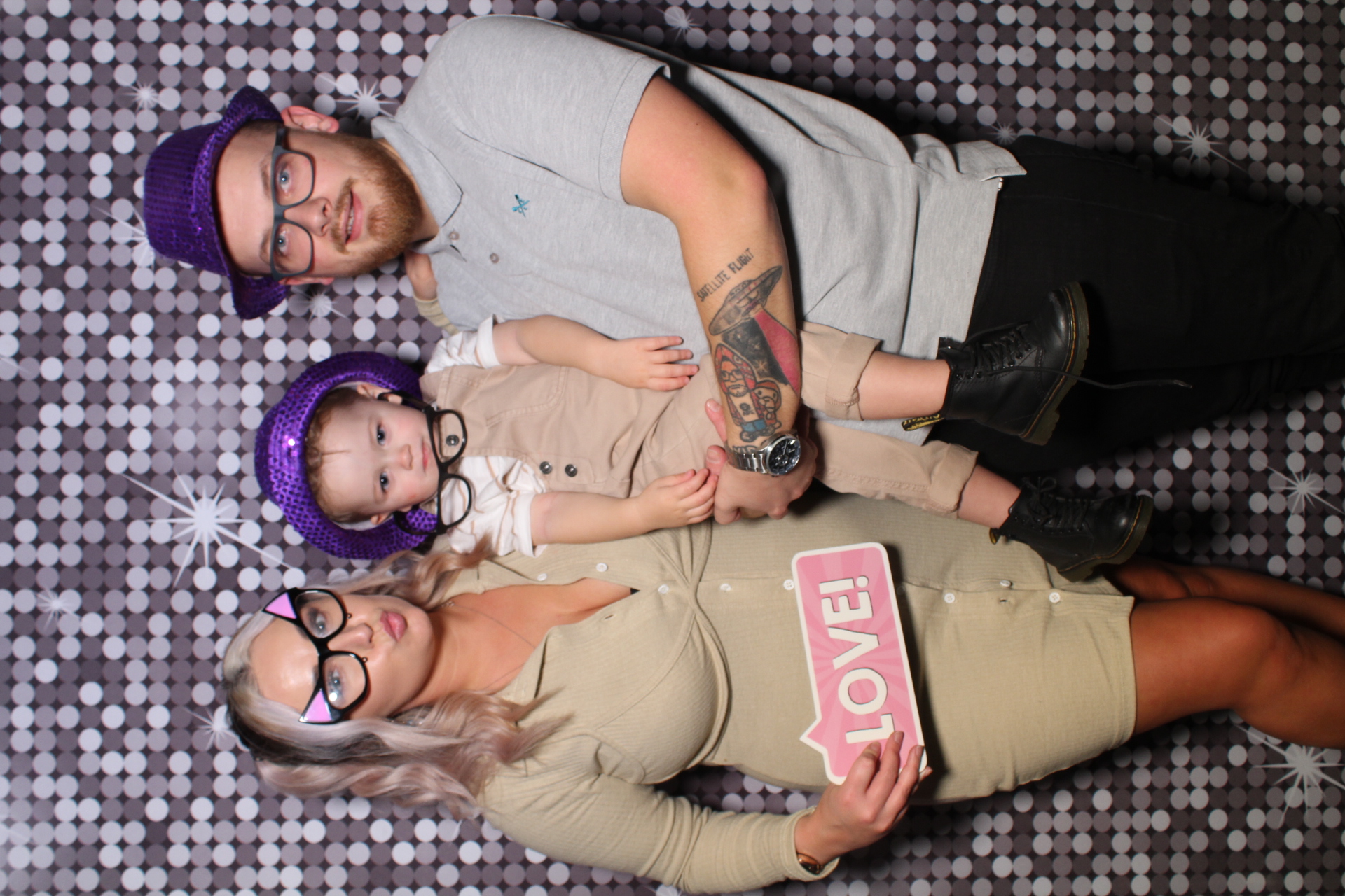 Caroline and Darren | View more photos from the event at gallery.boothtube.co.uk/u/BoothtubeLtd/Caroline-and-Darren