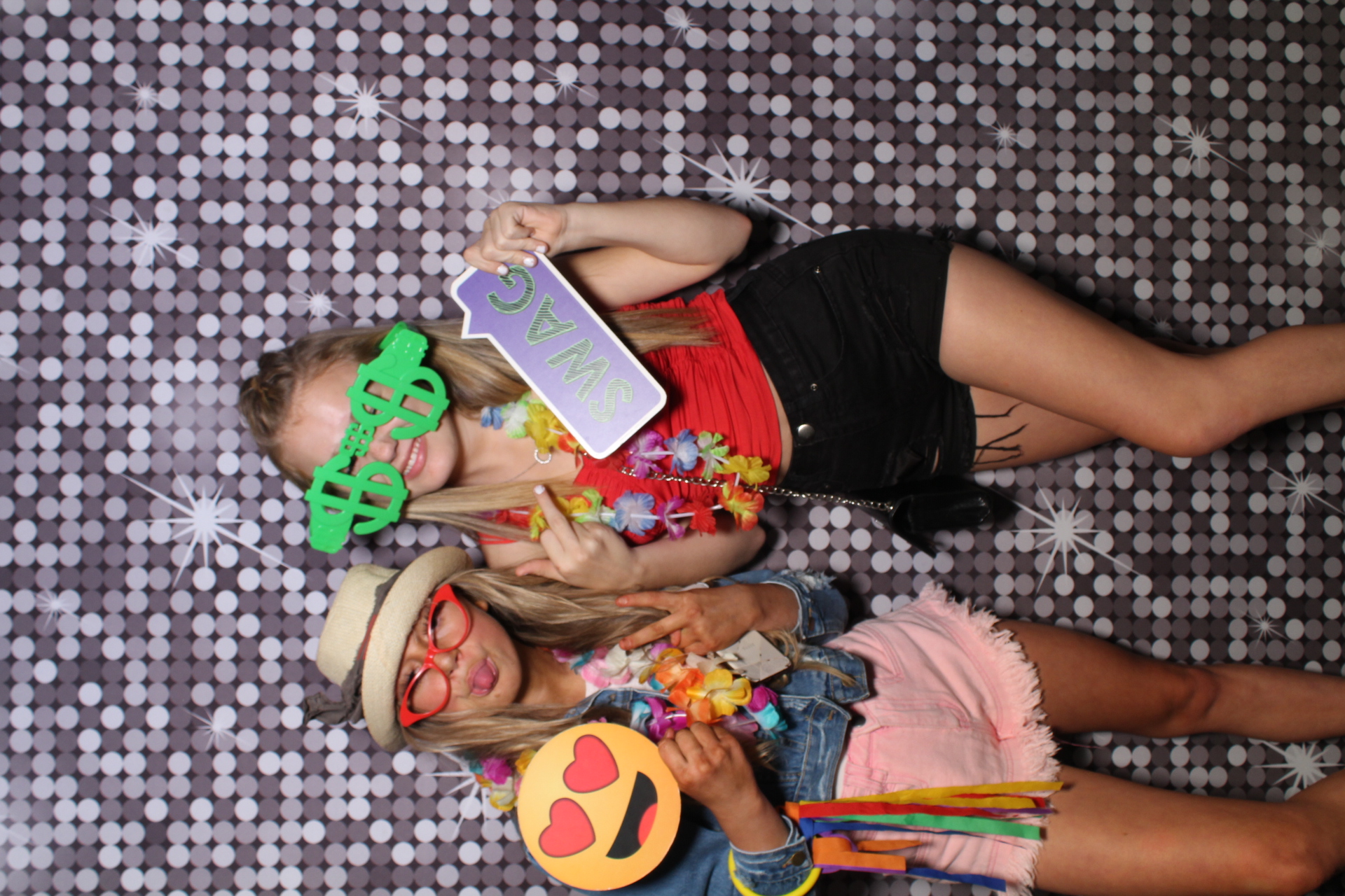 Caroline and Darren | View more photos from the event at gallery.boothtube.co.uk/u/BoothtubeLtd/Caroline-and-Darren