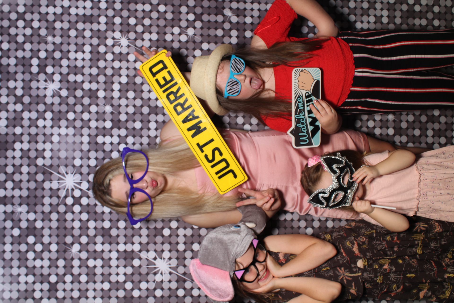 Caroline and Darren | View more photos from the event at gallery.boothtube.co.uk/u/BoothtubeLtd/Caroline-and-Darren