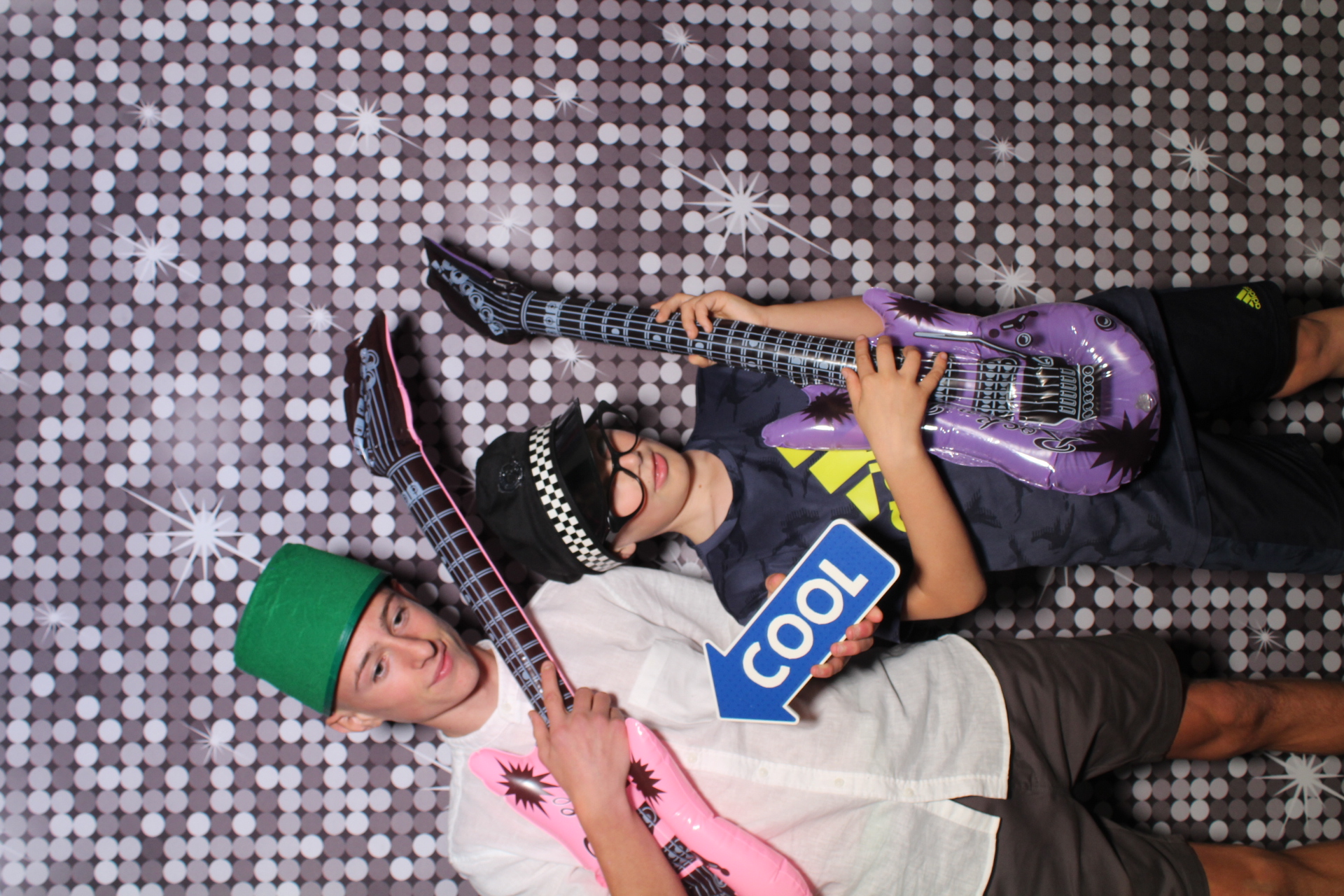 Caroline and Darren | View more photos from the event at gallery.boothtube.co.uk/u/BoothtubeLtd/Caroline-and-Darren