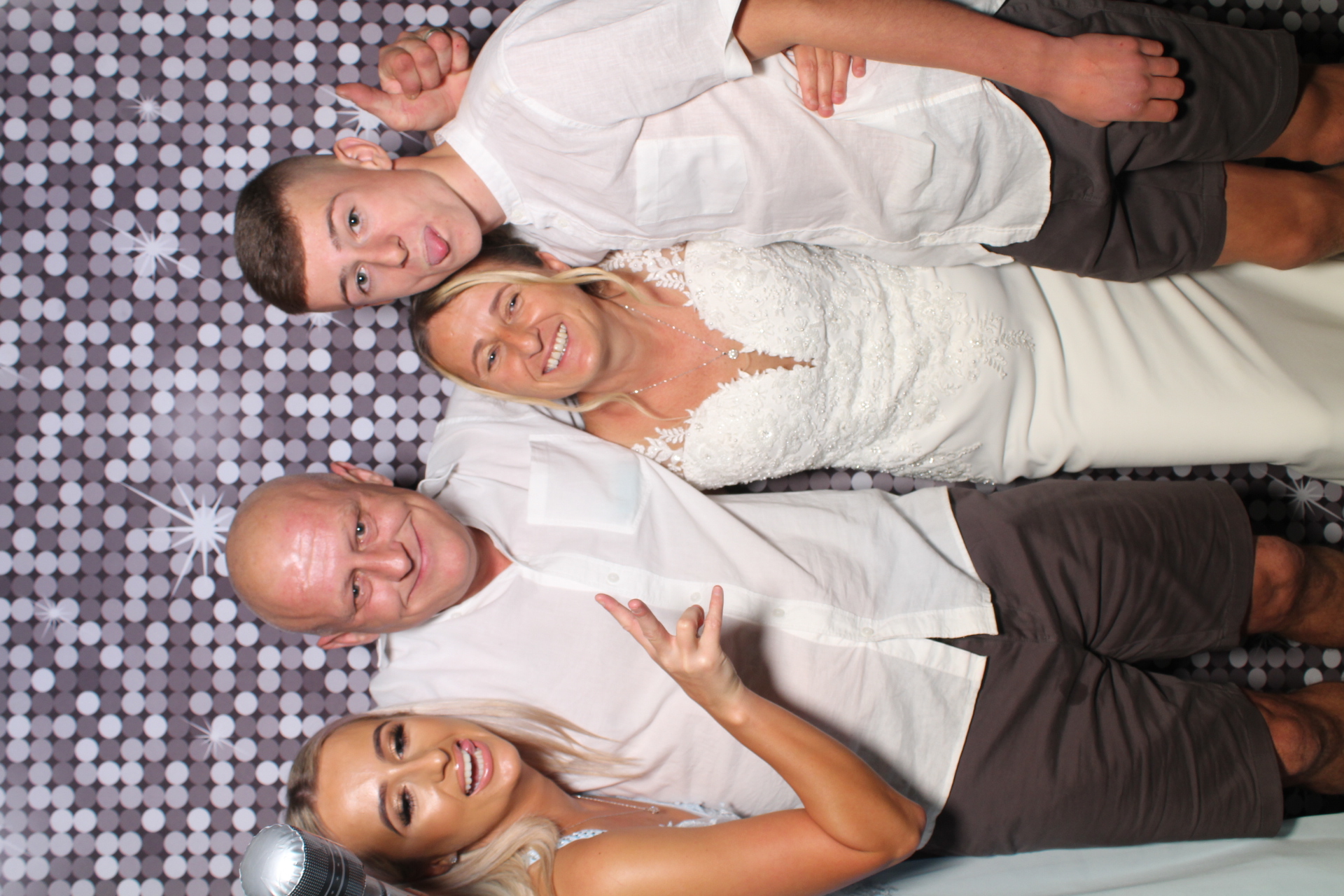 Caroline and Darren | View more photos from the event at gallery.boothtube.co.uk/u/BoothtubeLtd/Caroline-and-Darren