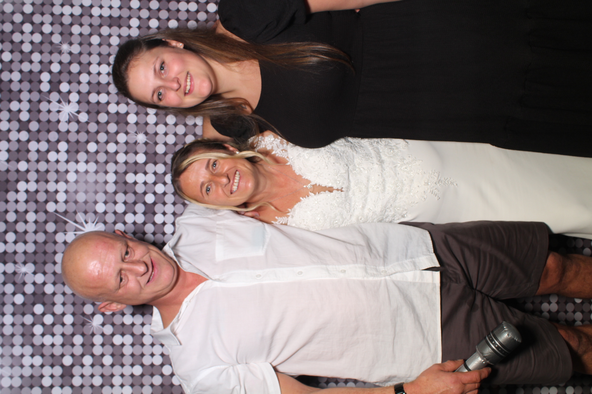 Caroline and Darren | View more photos from the event at gallery.boothtube.co.uk/u/BoothtubeLtd/Caroline-and-Darren