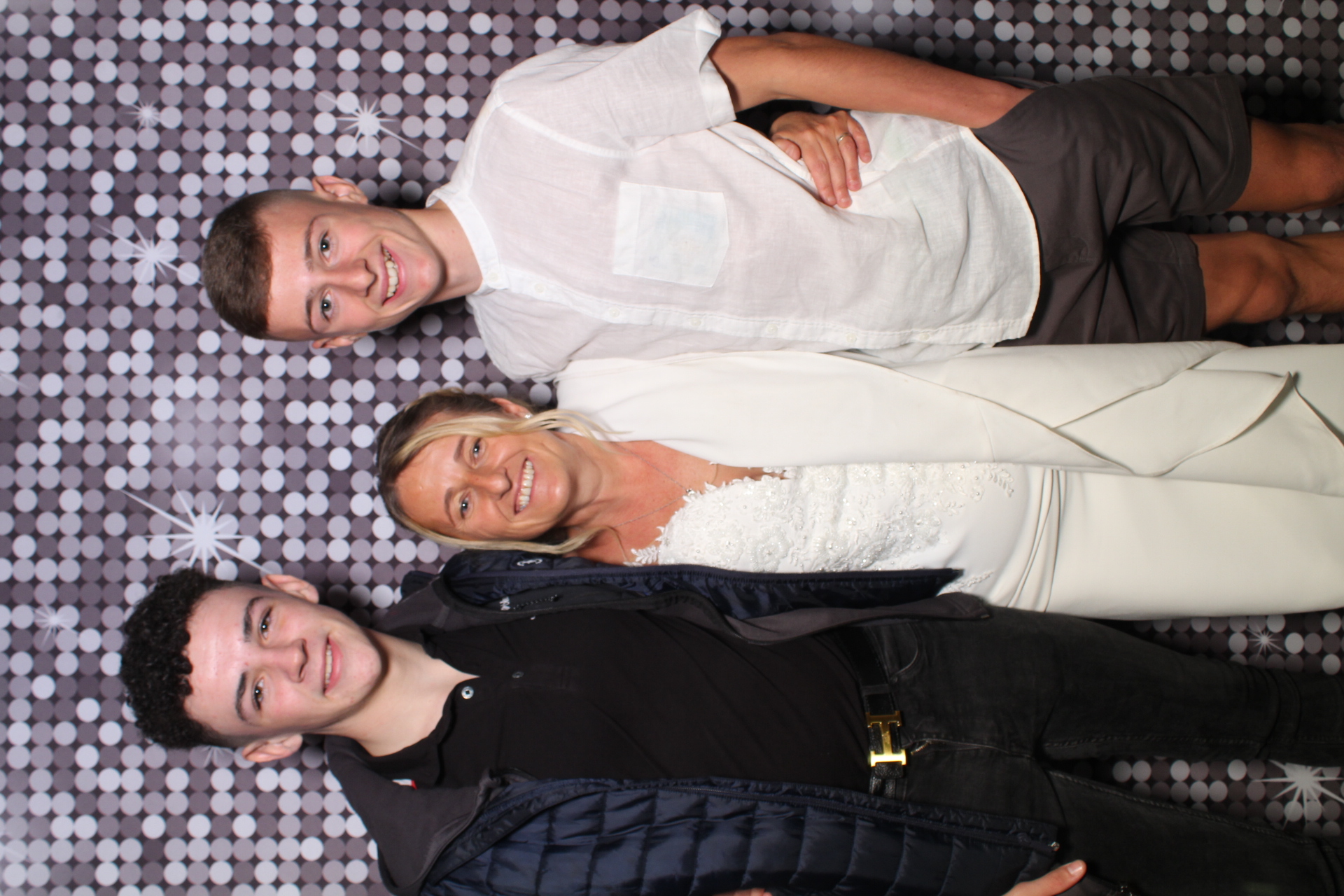 Caroline and Darren | View more photos from the event at gallery.boothtube.co.uk/u/BoothtubeLtd/Caroline-and-Darren