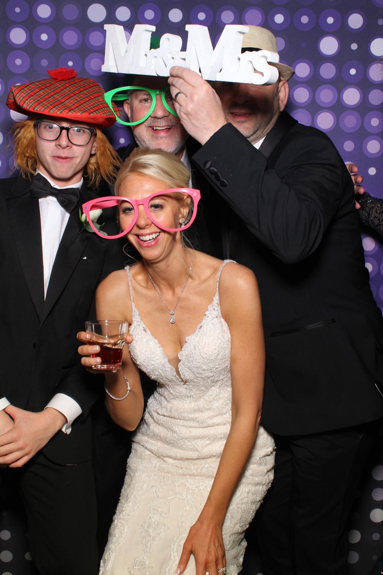 Caroline and David | View more photos from the event at gallery.boothtube.co.uk/u/BoothtubeLtd/Caroline-and-David