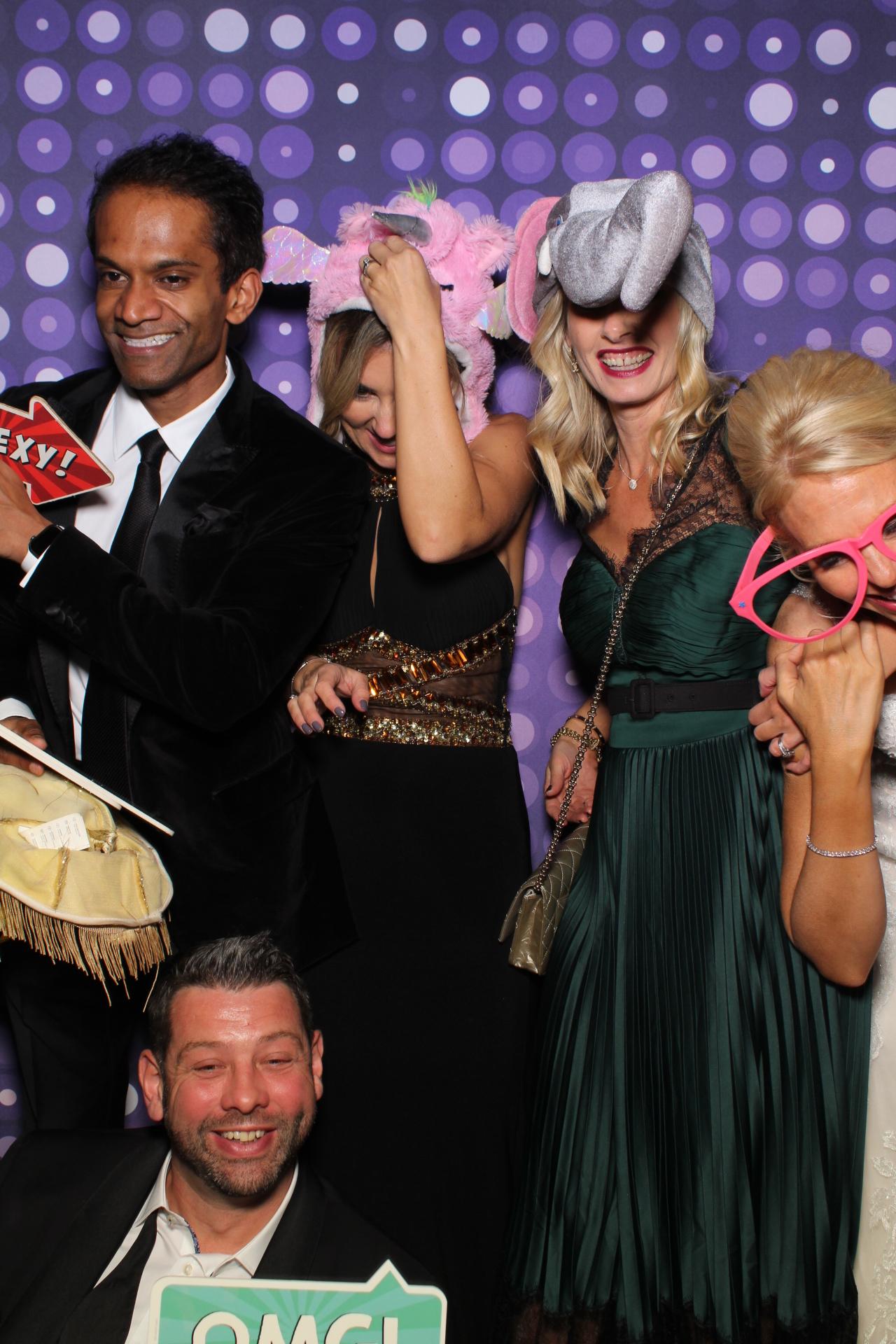 Caroline and David | View more photos from the event at gallery.boothtube.co.uk/u/BoothtubeLtd/Caroline-and-David