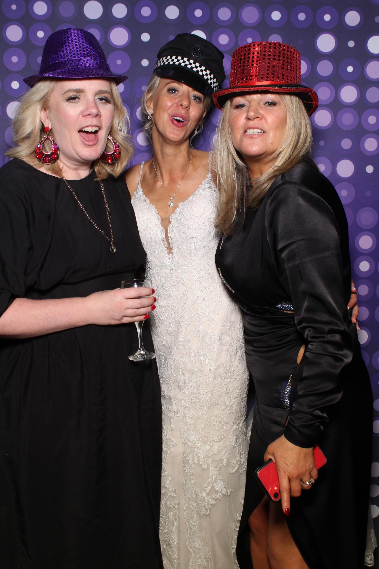 Caroline and David | View more photos from the event at gallery.boothtube.co.uk/u/BoothtubeLtd/Caroline-and-David