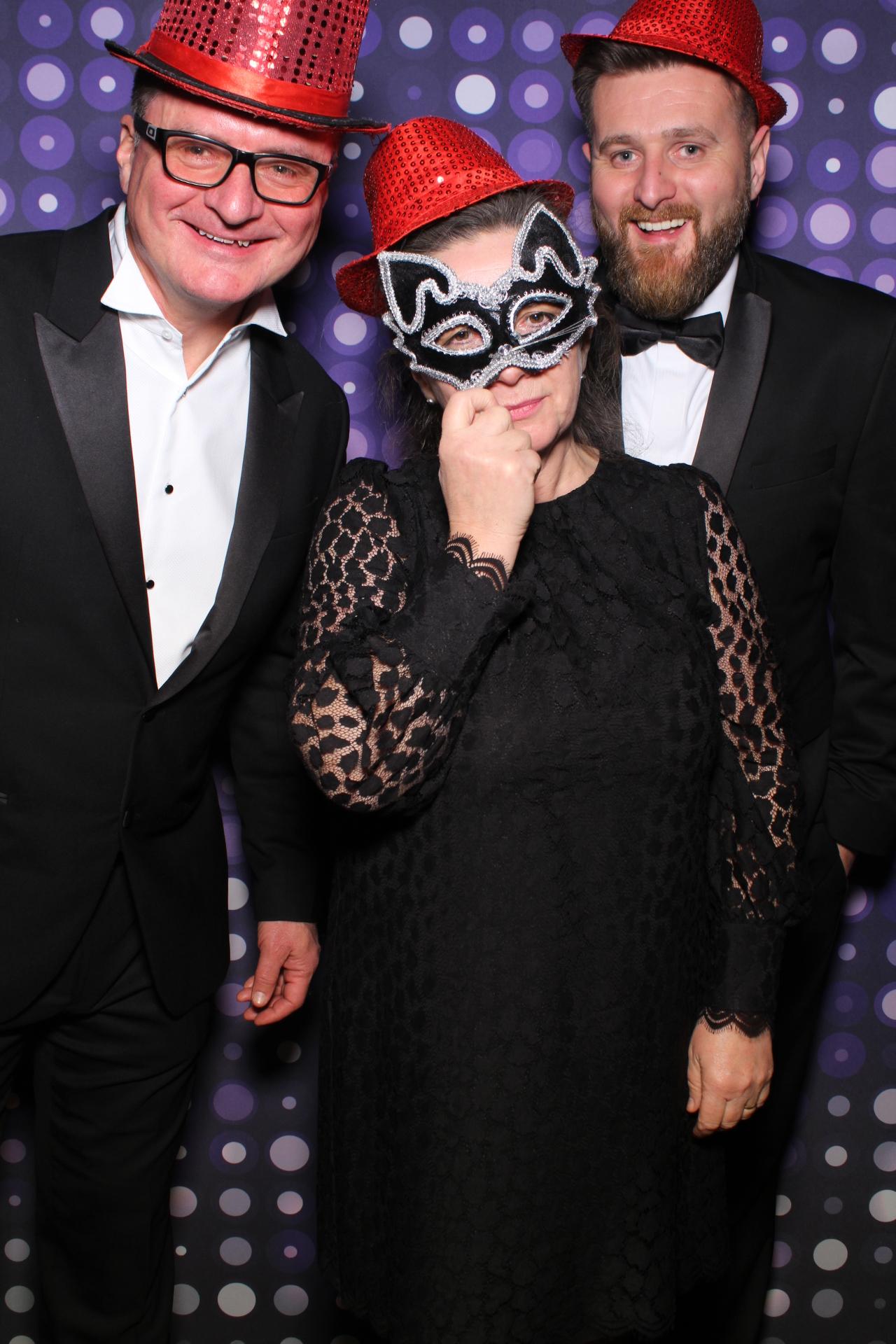 Caroline and David | View more photos from the event at gallery.boothtube.co.uk/u/BoothtubeLtd/Caroline-and-David