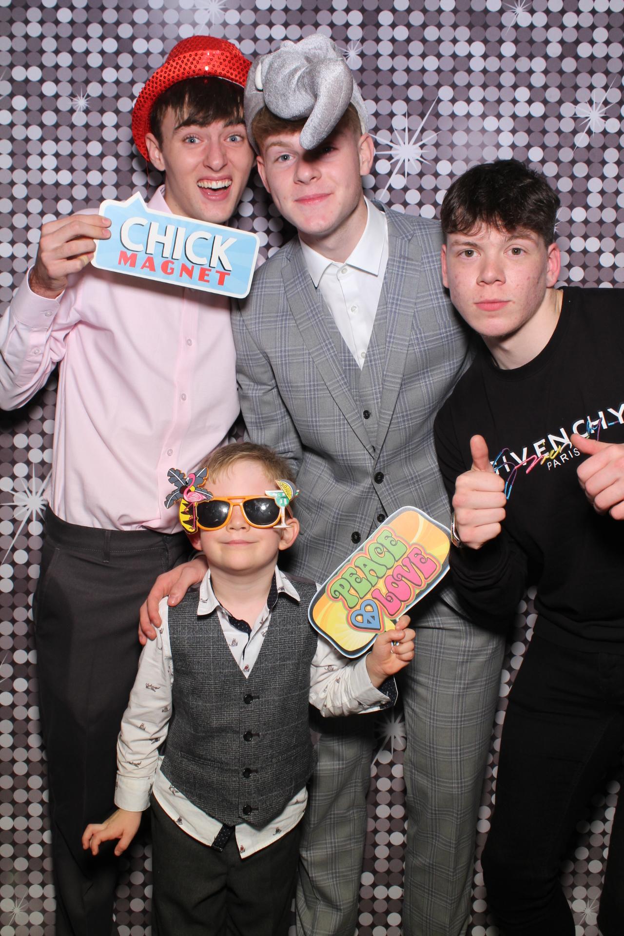 Deborah and Craig | View more photos from the event at gallery.boothtube.co.uk/u/BoothtubeLtd/Deborah-and-Craig