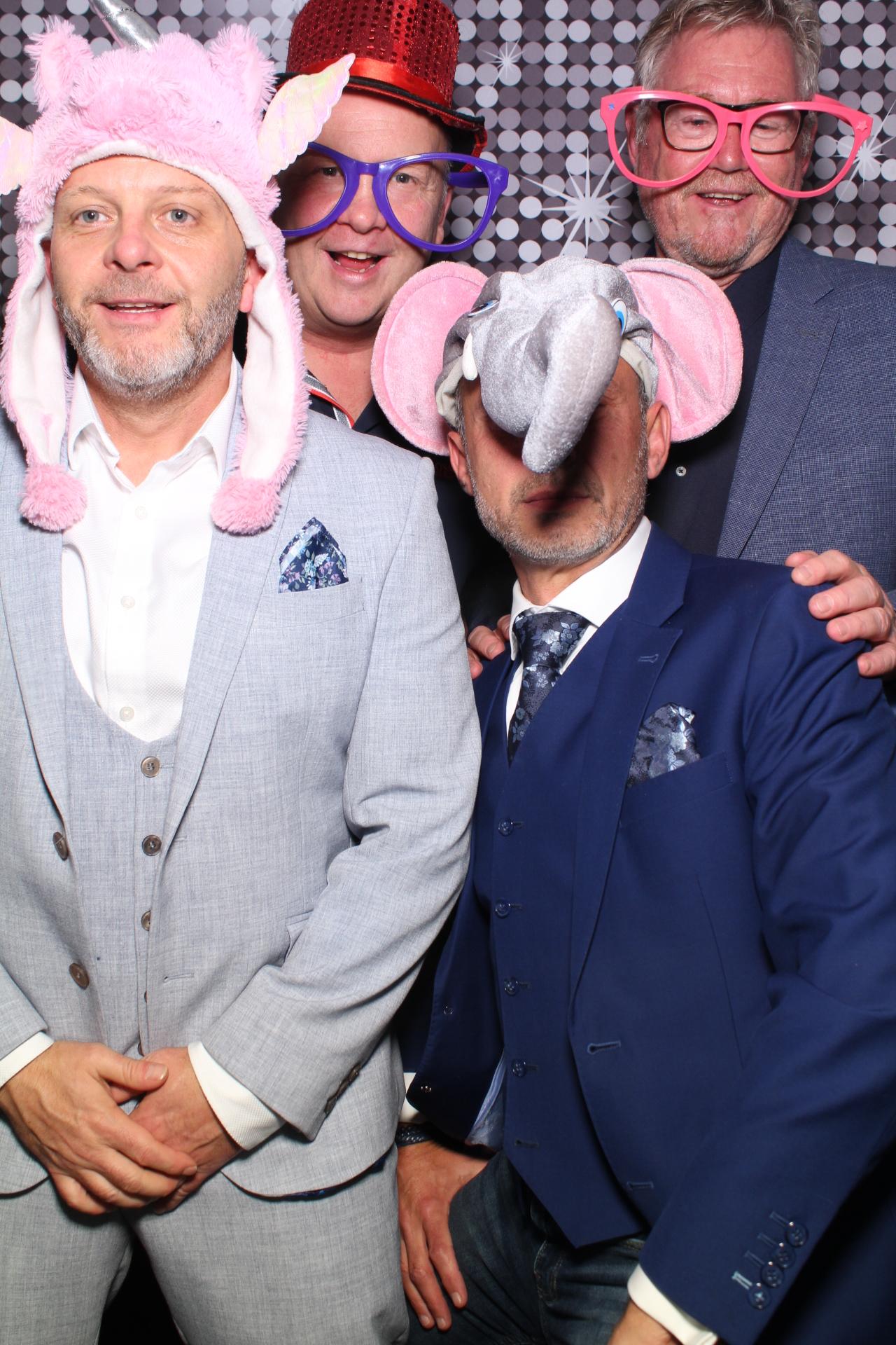 Deborah and Craig | View more photos from the event at gallery.boothtube.co.uk/u/BoothtubeLtd/Deborah-and-Craig