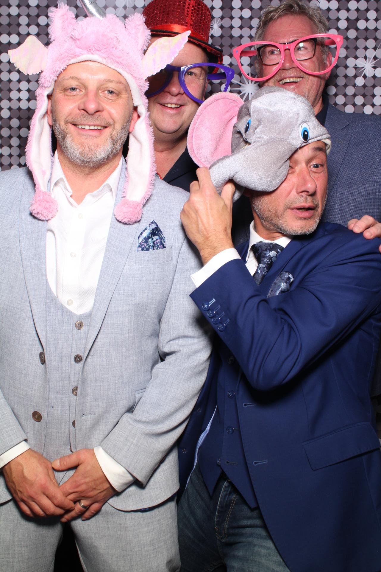 Deborah and Craig | View more photos from the event at gallery.boothtube.co.uk/u/BoothtubeLtd/Deborah-and-Craig