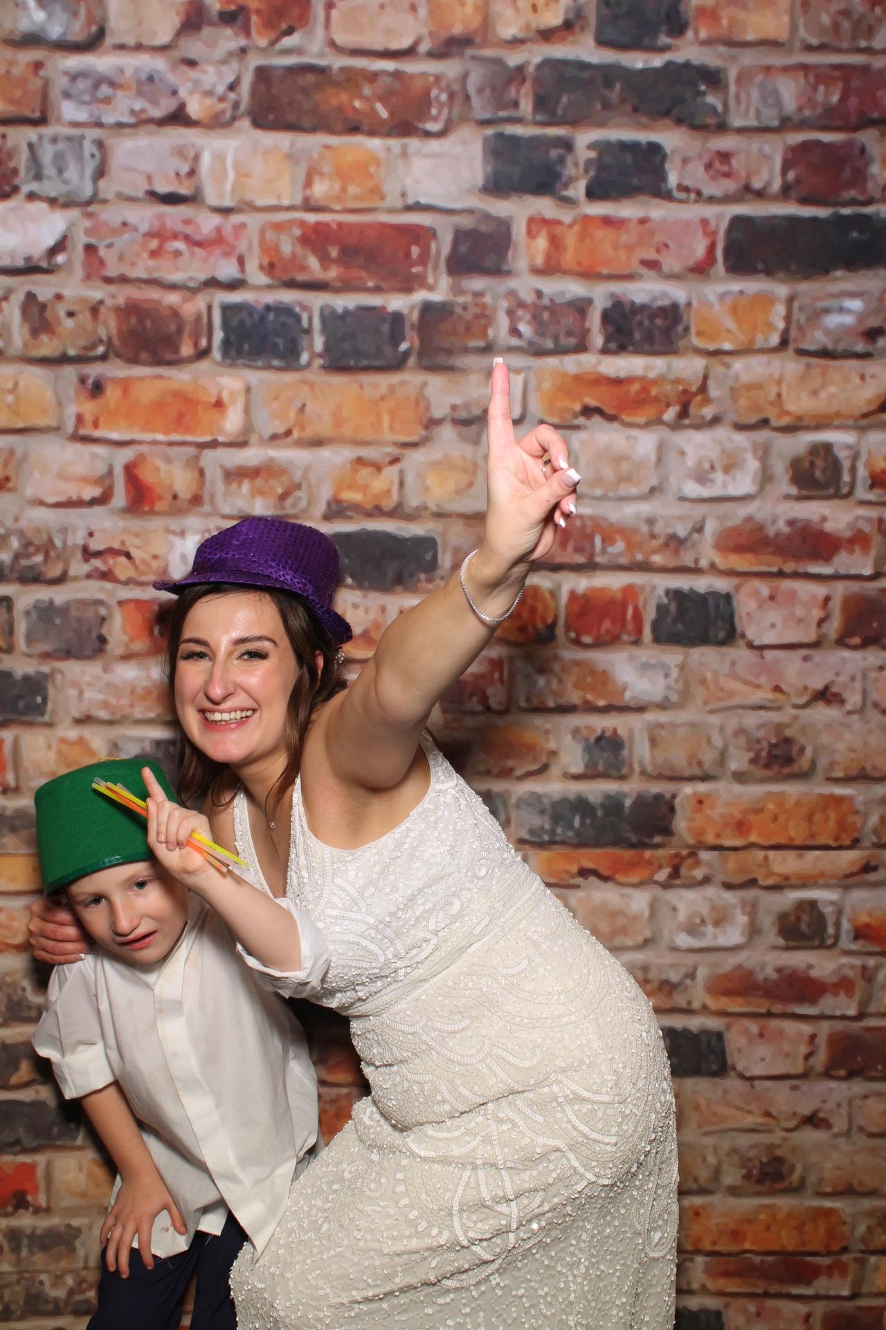 Emma and Euan | View more photos from the event at gallery.boothtube.co.uk/u/BoothtubeLtd/Emma-and-Euan
