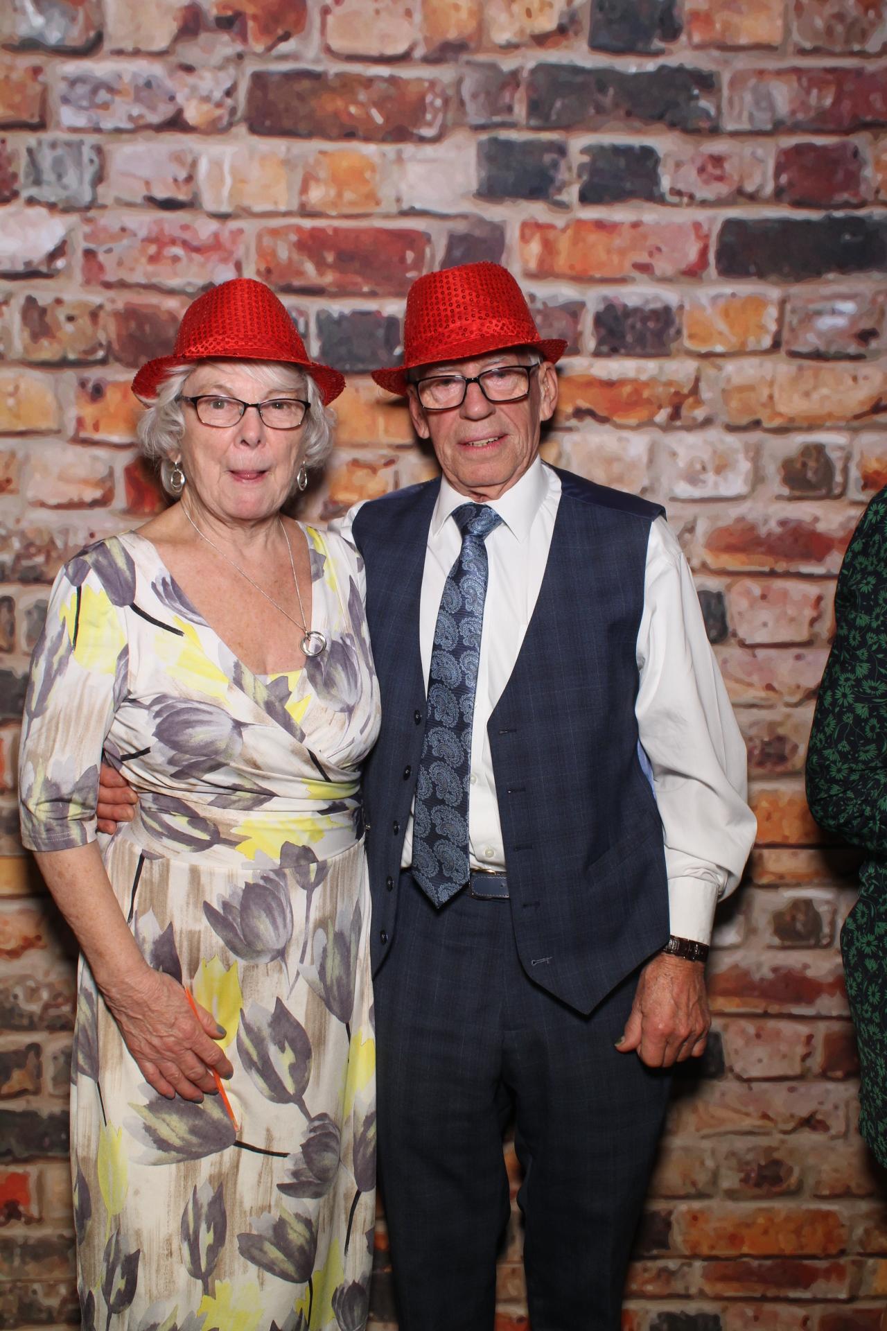 Emma and Euan | View more photos from the event at gallery.boothtube.co.uk/u/BoothtubeLtd/Emma-and-Euan