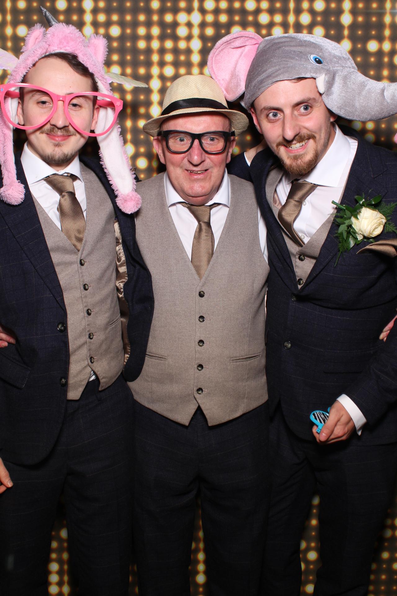 Emma and Nathan | View more photos from the event at gallery.boothtube.co.uk/u/BoothtubeLtd/Emma-and-Nathan