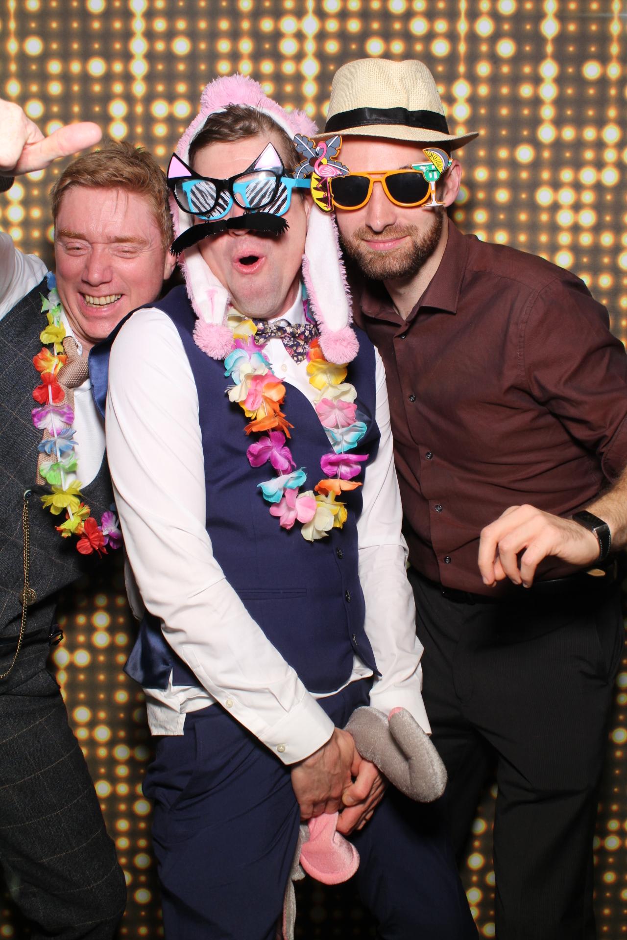 Emma and Nathan | View more photos from the event at gallery.boothtube.co.uk/u/BoothtubeLtd/Emma-and-Nathan