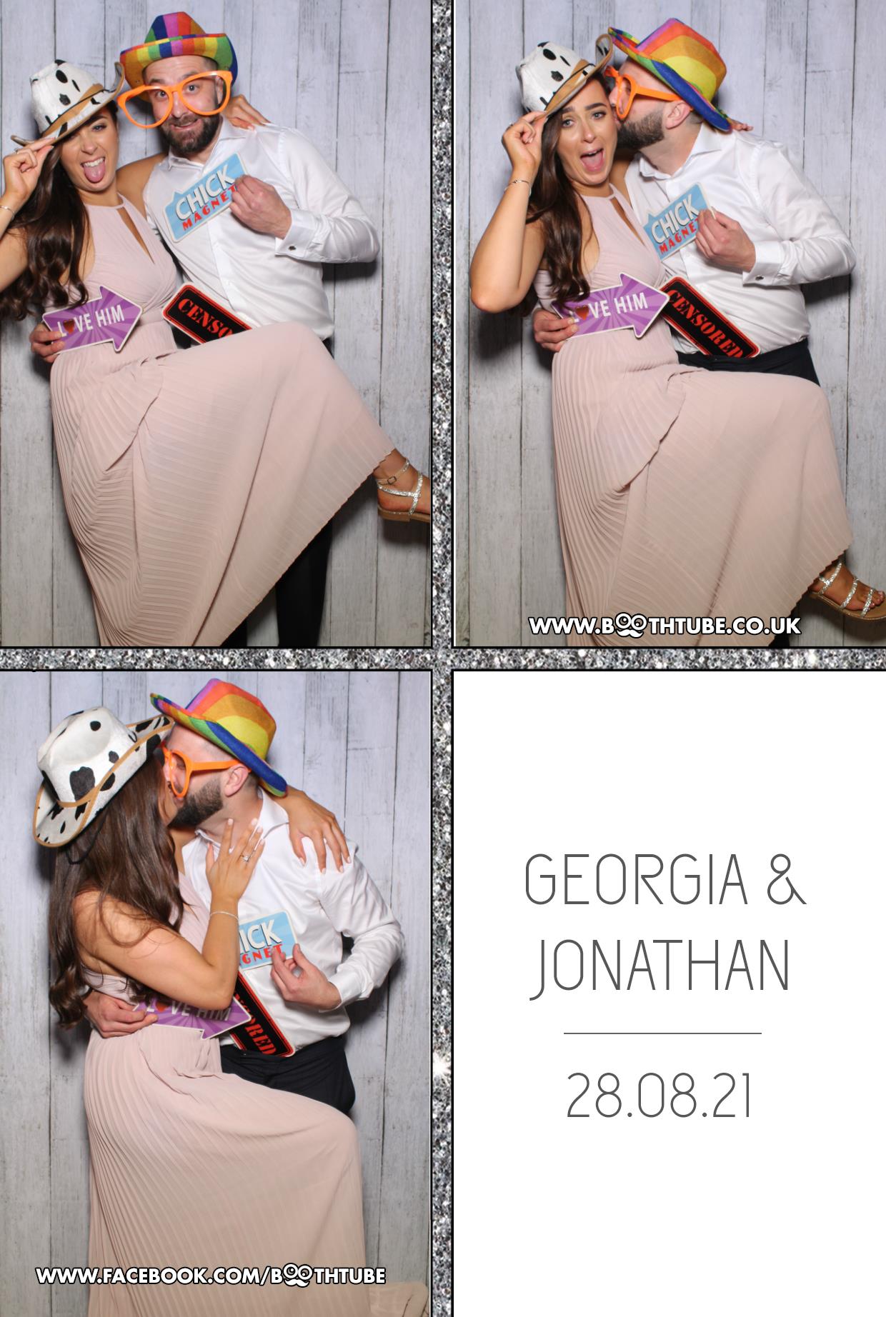 Georgia and Jonathan | View more photos from the event at gallery.boothtube.co.uk/u/BoothtubeLtd/Georgia-and-Jonathan