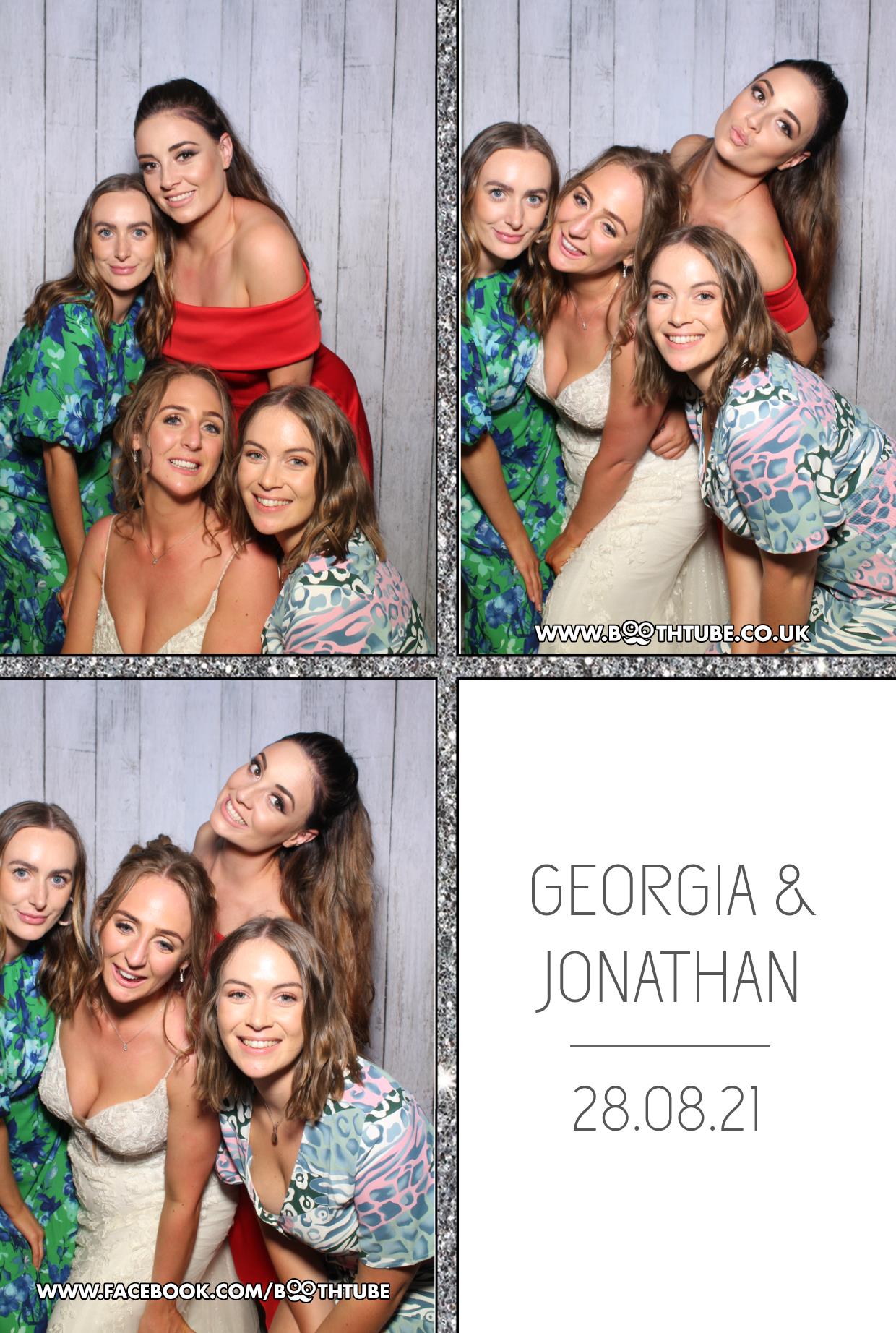 Georgia and Jonathan | View more photos from the event at gallery.boothtube.co.uk/u/BoothtubeLtd/Georgia-and-Jonathan