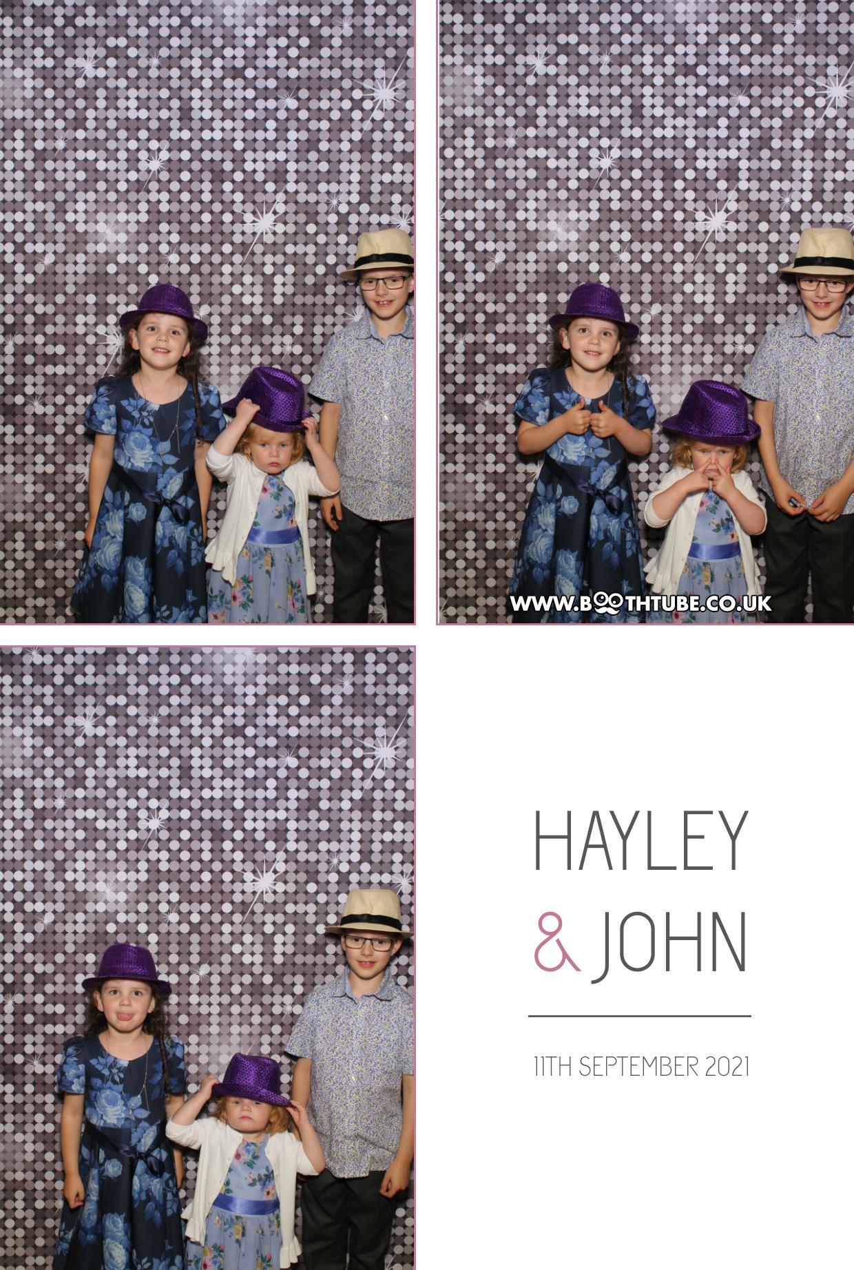 Hayley and John | View more photos from the event at gallery.boothtube.co.uk/u/BoothtubeLtd/Hayley-and-John