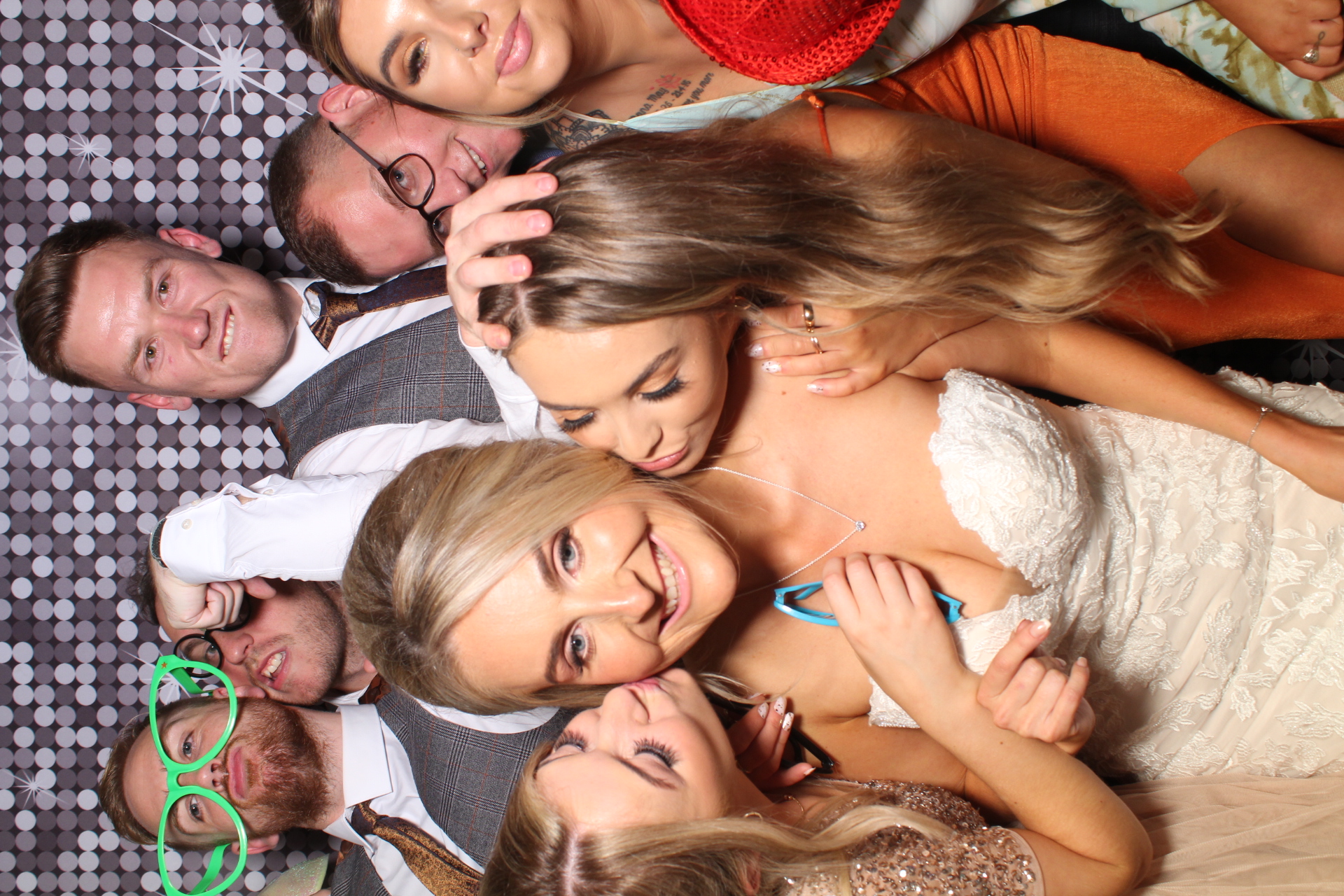 Hayley and John | View more photos from the event at gallery.boothtube.co.uk/u/BoothtubeLtd/Hayley-and-John