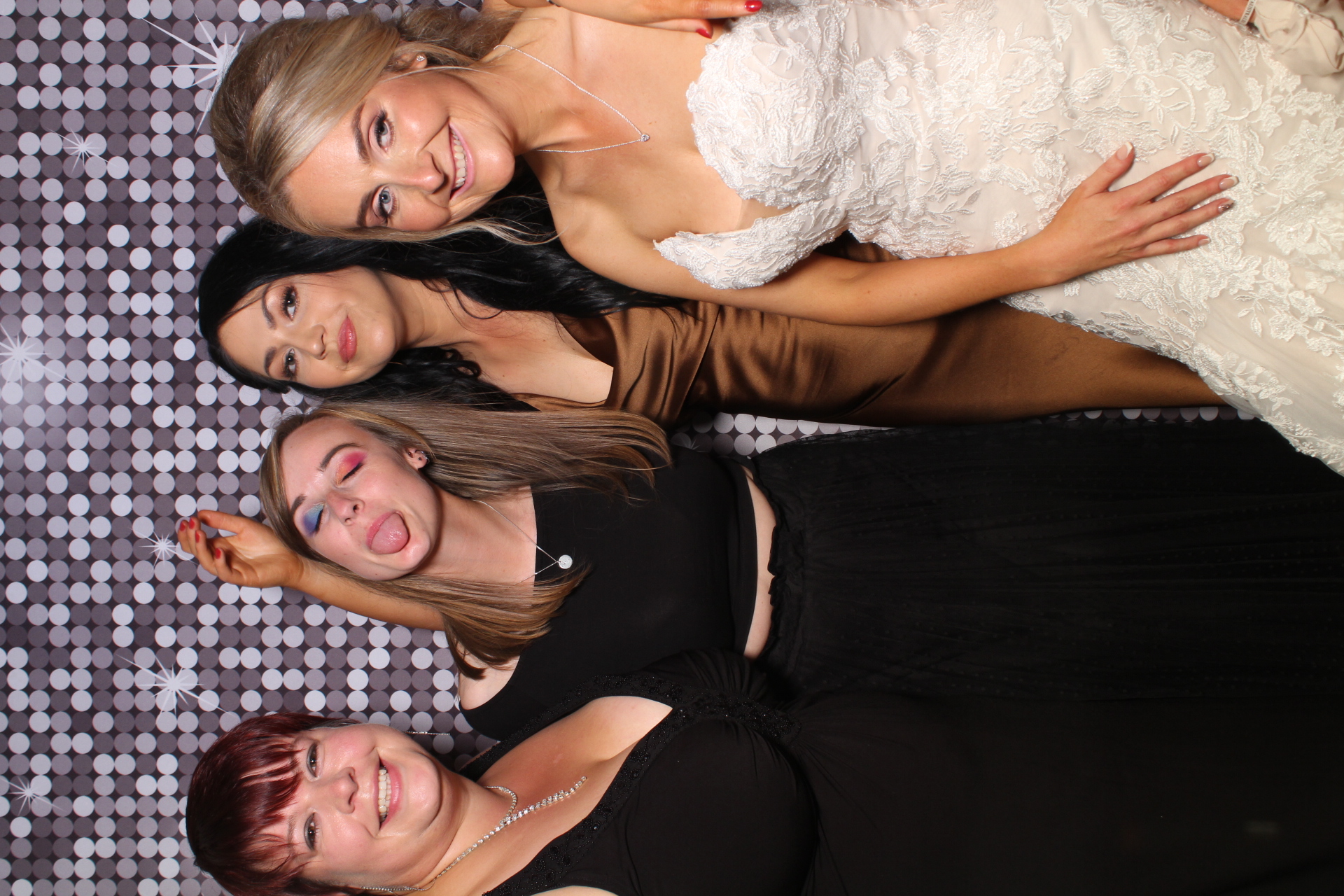 Hayley and John | View more photos from the event at gallery.boothtube.co.uk/u/BoothtubeLtd/Hayley-and-John