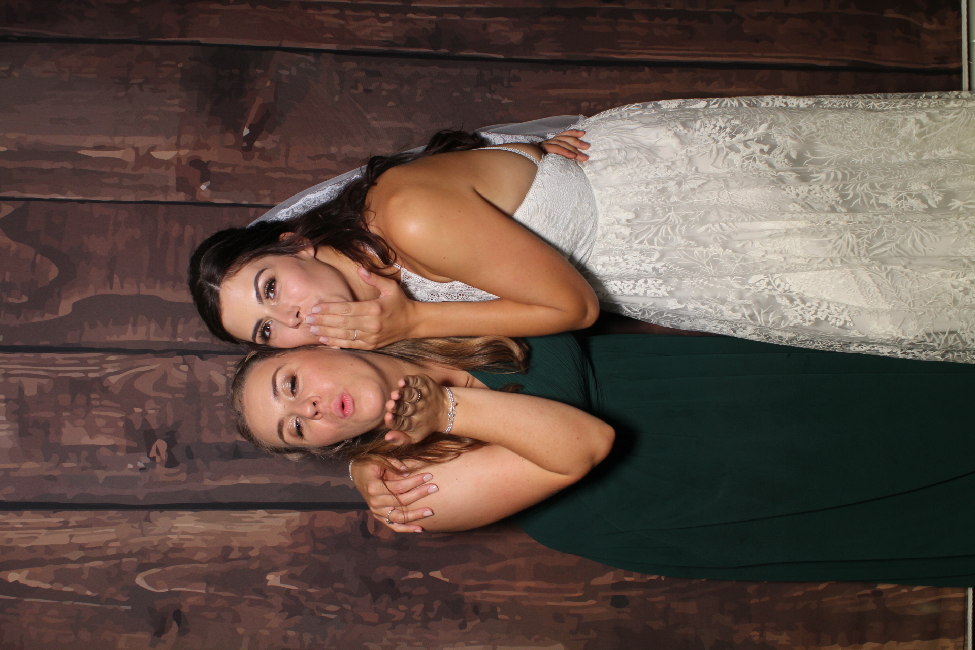 Mr & Mrs Bettley | View more photos from the event at gallery.boothtube.co.uk/u/BoothtubeLtd/Mr-Mrs-Bettley