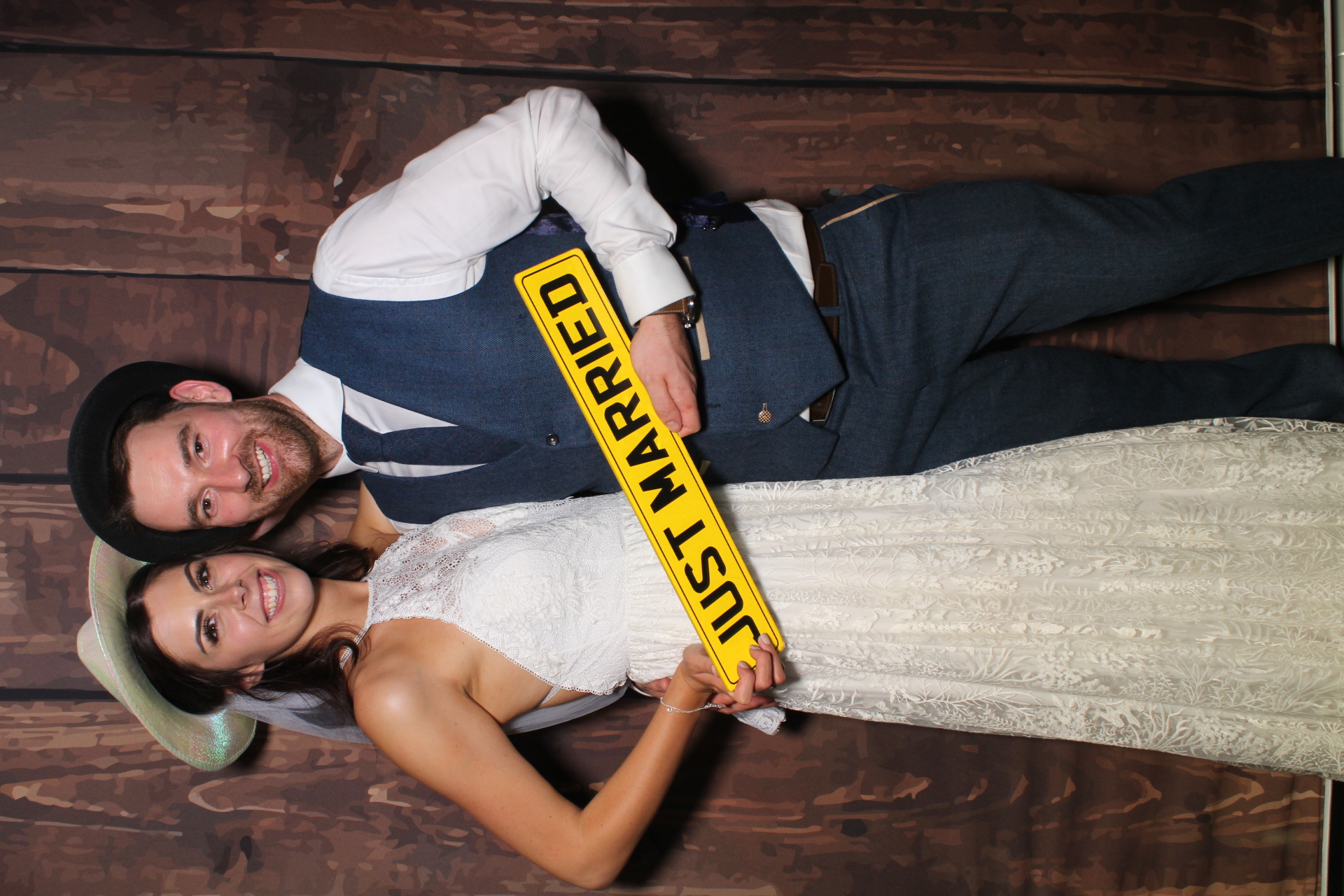 Mr & Mrs Bettley | View more photos from the event at gallery.boothtube.co.uk/u/BoothtubeLtd/Mr-Mrs-Bettley