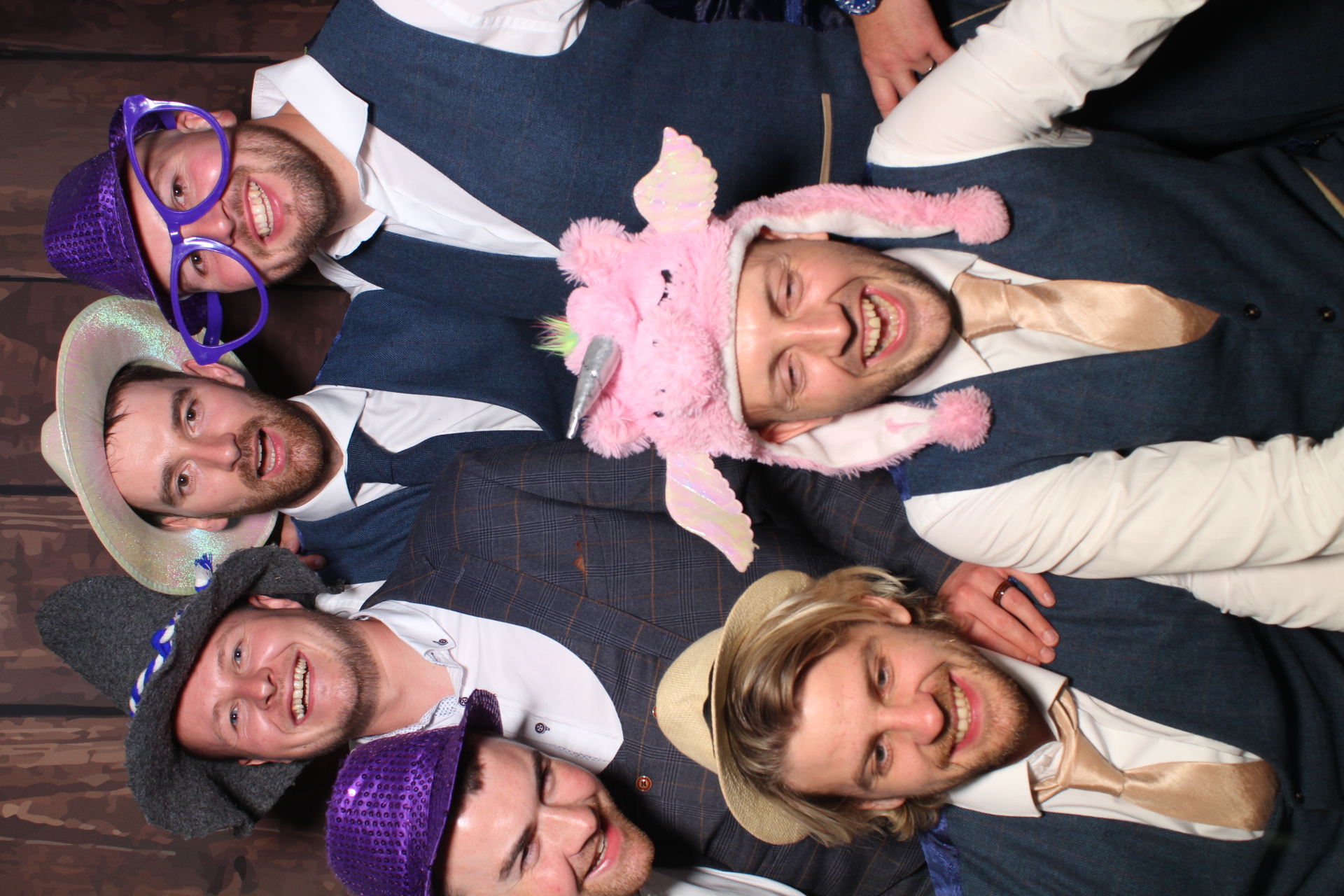 Mr & Mrs Bettley | View more photos from the event at gallery.boothtube.co.uk/u/BoothtubeLtd/Mr-Mrs-Bettley