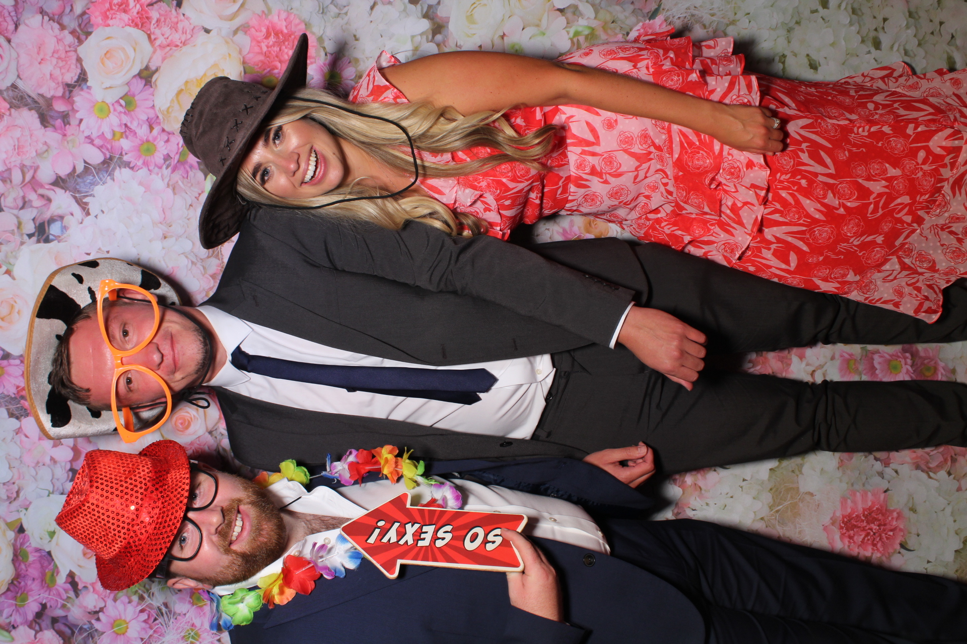 Mr & Mrs Davies | View more photos from the event at gallery.boothtube.co.uk/u/BoothtubeLtd/Mr-Mrs-Davies