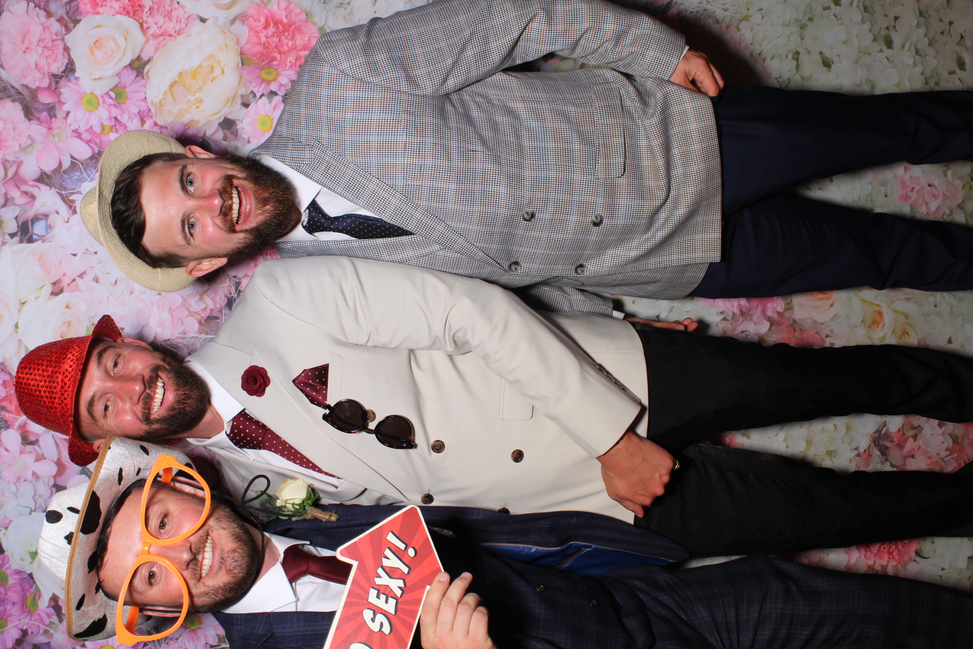 Mr & Mrs Davies | View more photos from the event at gallery.boothtube.co.uk/u/BoothtubeLtd/Mr-Mrs-Davies