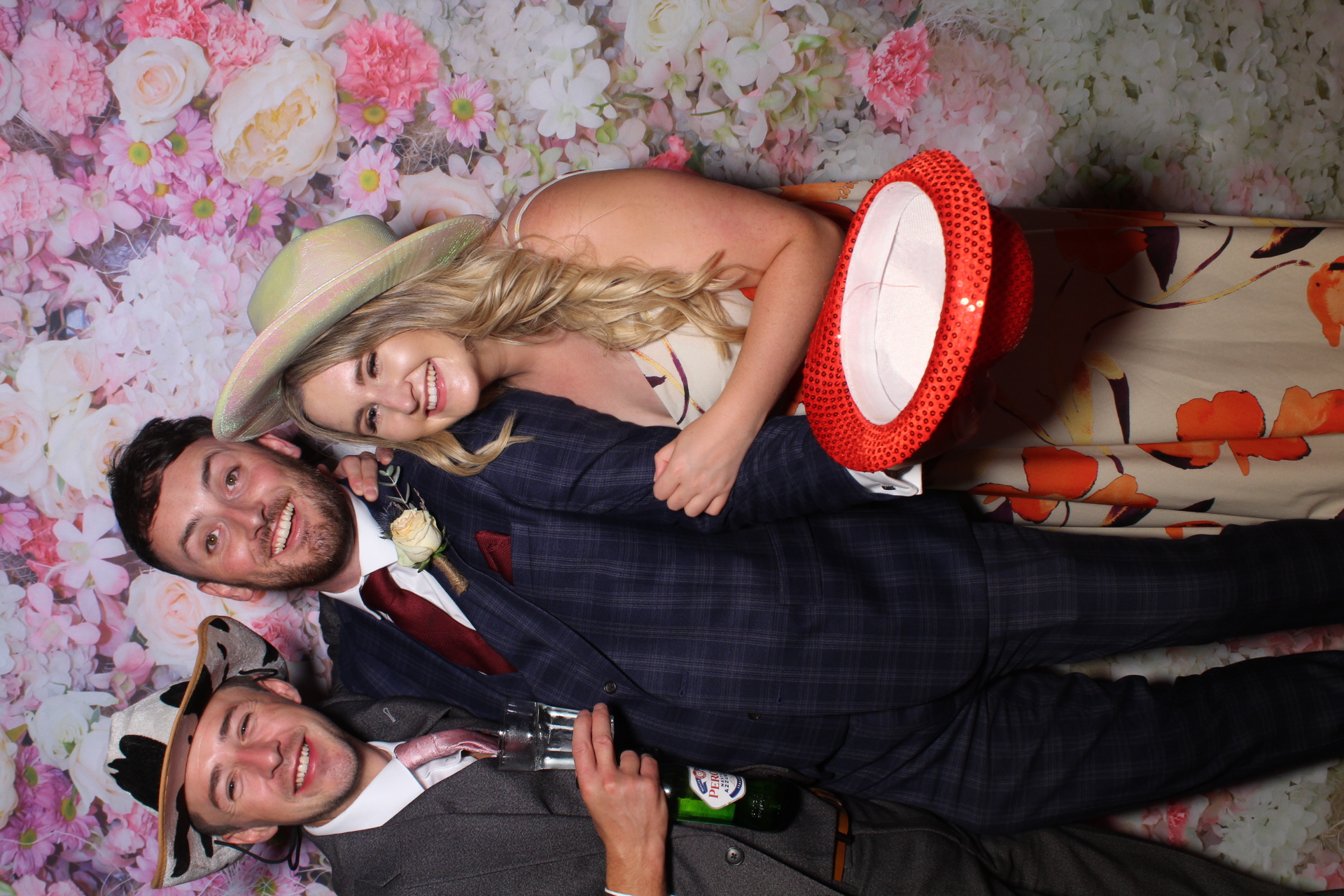 Mr & Mrs Davies | View more photos from the event at gallery.boothtube.co.uk/u/BoothtubeLtd/Mr-Mrs-Davies