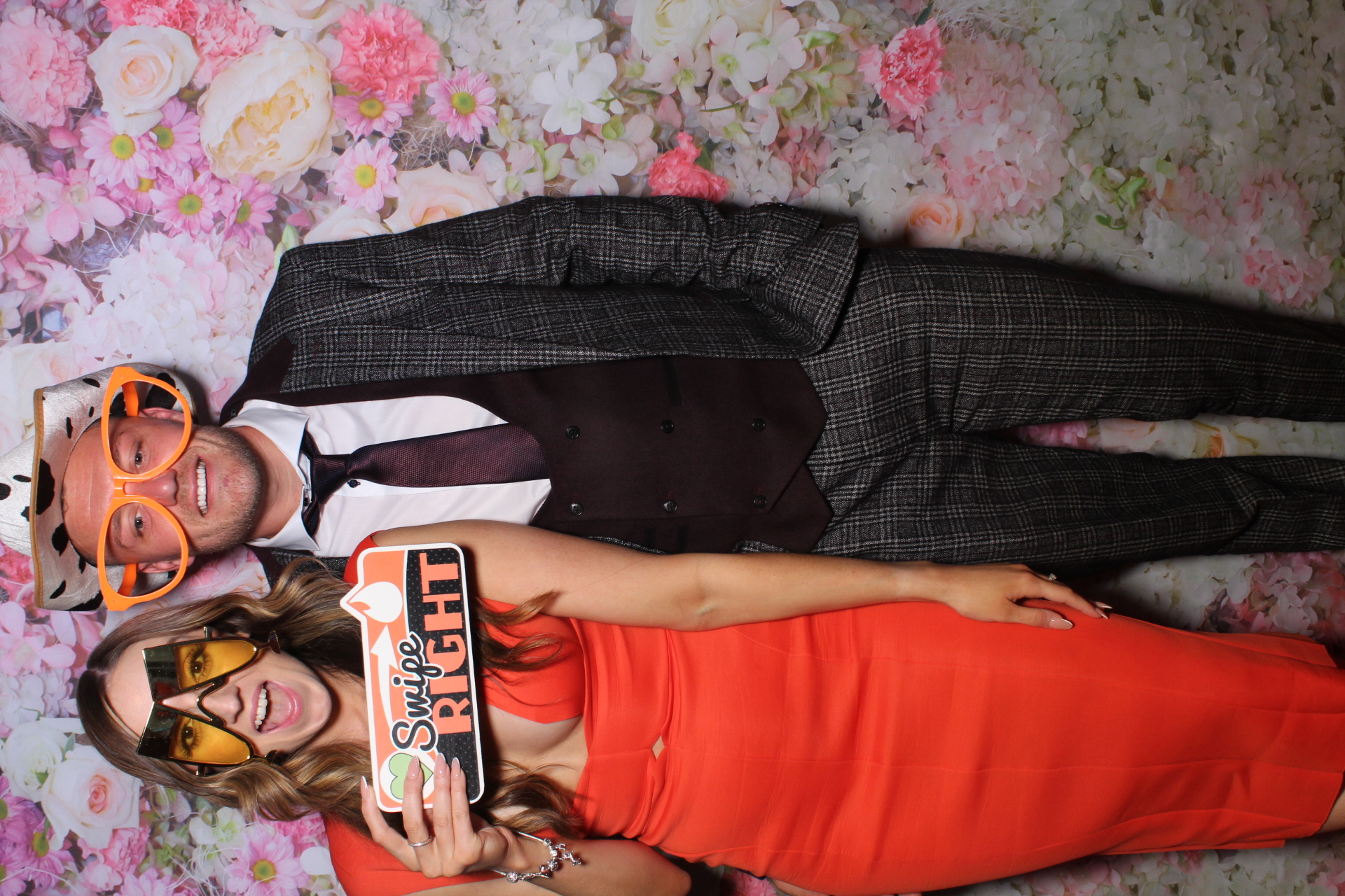 Mr & Mrs Davies | View more photos from the event at gallery.boothtube.co.uk/u/BoothtubeLtd/Mr-Mrs-Davies