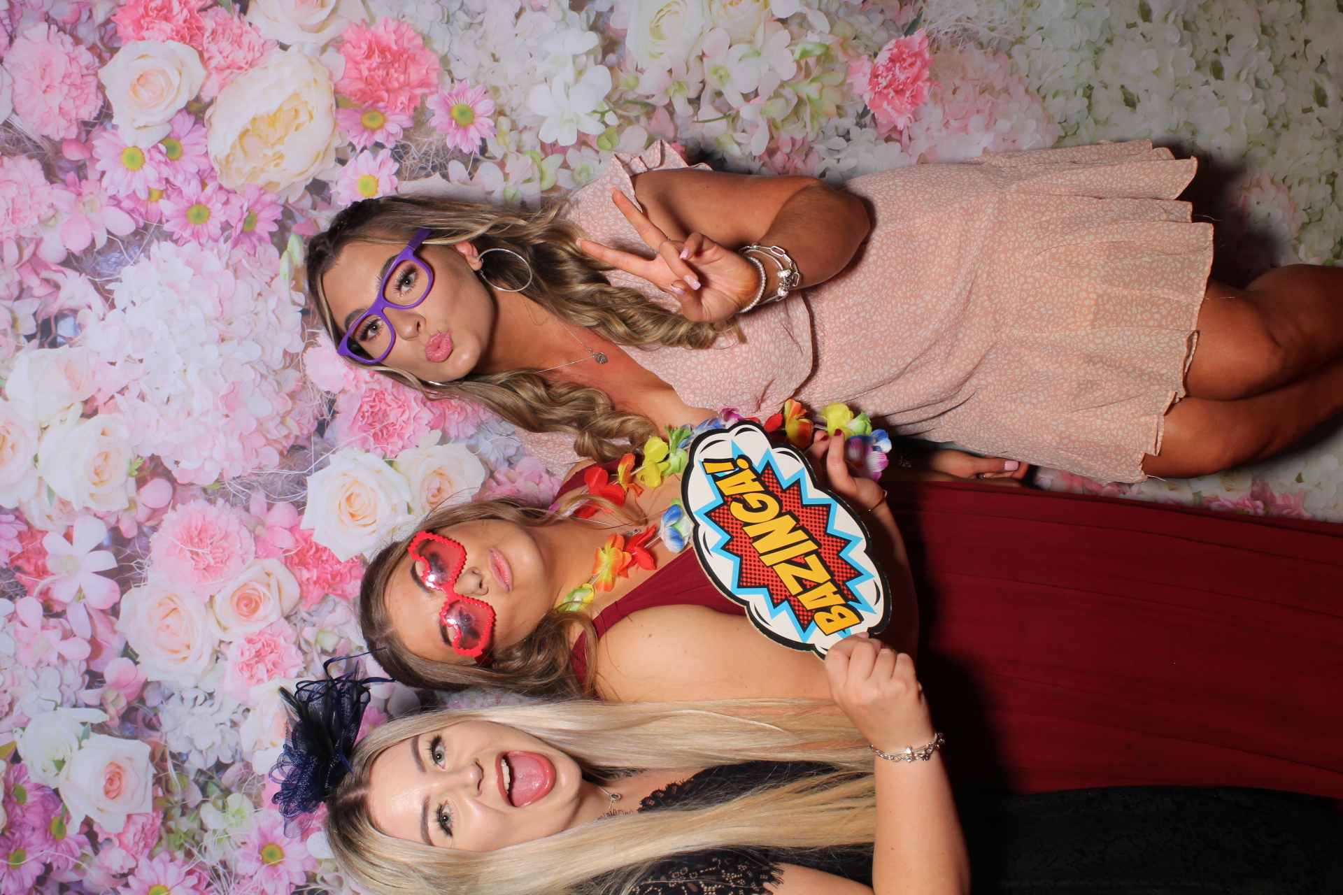 Mr & Mrs Davies | View more photos from the event at gallery.boothtube.co.uk/u/BoothtubeLtd/Mr-Mrs-Davies