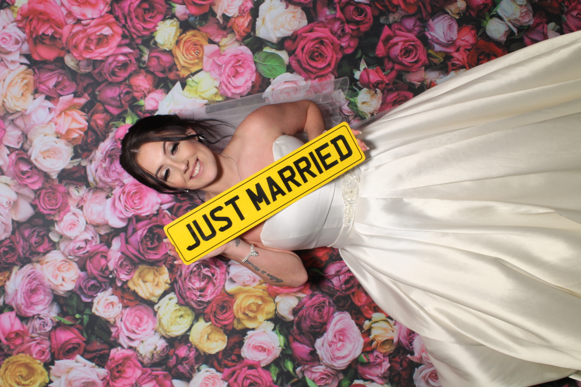 Nicola and Christian | View more photos from the event at gallery.boothtube.co.uk/u/BoothtubeLtd/Nicola-and-Christian