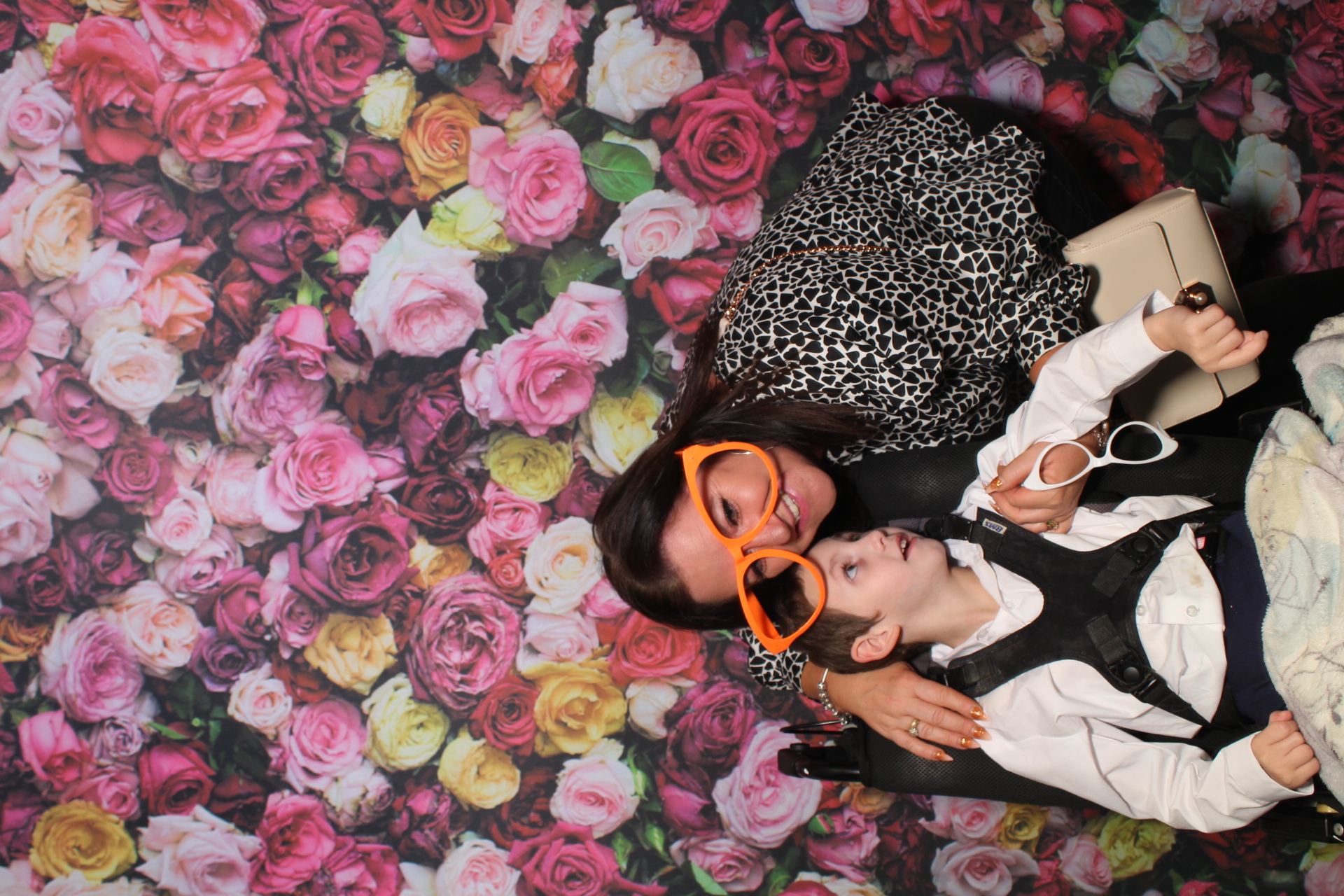 Nicola and Christian | View more photos from the event at gallery.boothtube.co.uk/u/BoothtubeLtd/Nicola-and-Christian